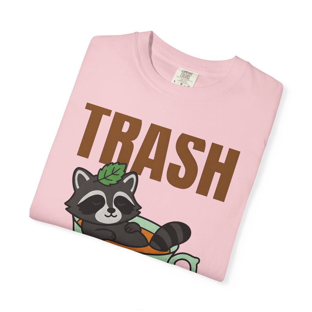 Raccoon Tea Cup Shirt Animals Cappuccino Gift Women Playful Tee Trash Panda T-Shirt Wildlife Fan Critter Tshirt Coffee Graphic Sketch Plant