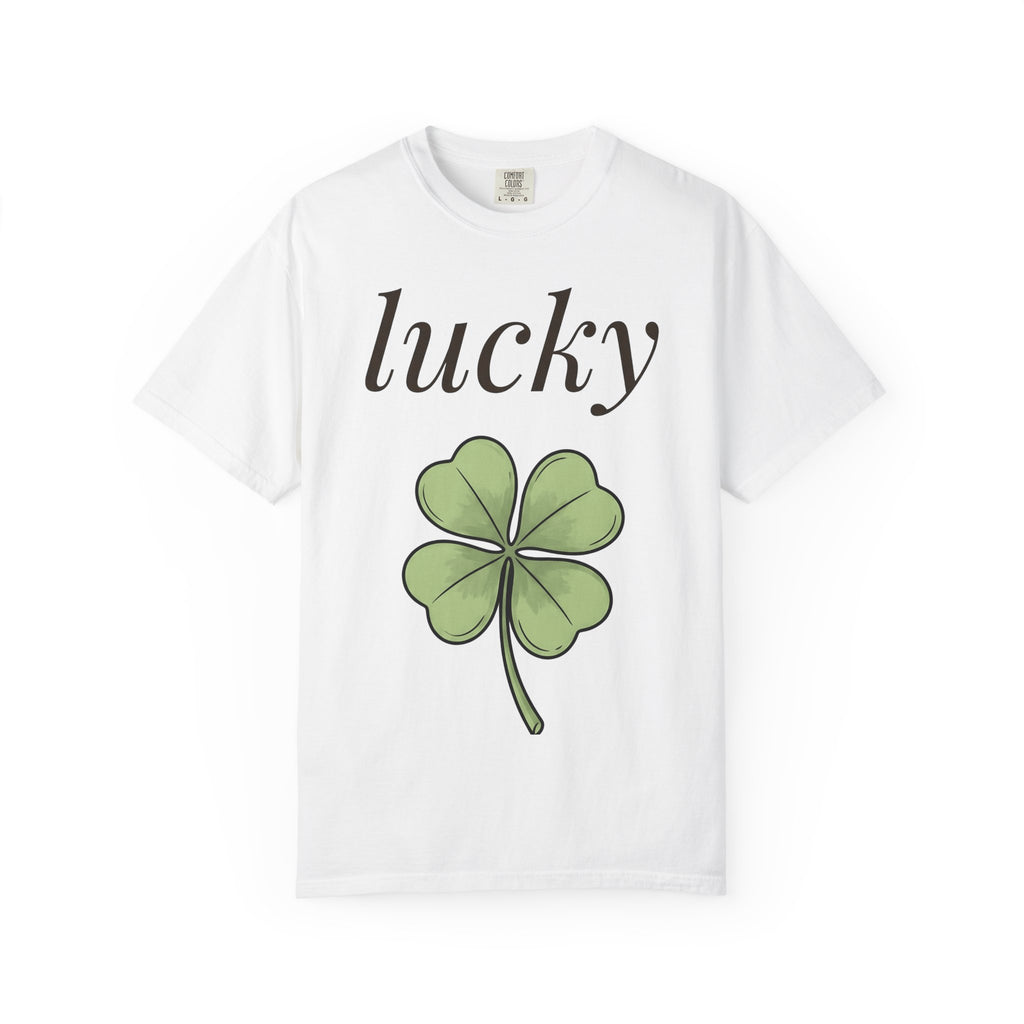 Four Leaf Clover Shirt Holiday Luck Gift Women Hand Drawn Tee Shamrock T-Shirt Vacation Fan Illustrated Tshirt Fortune Graphic Minimalist