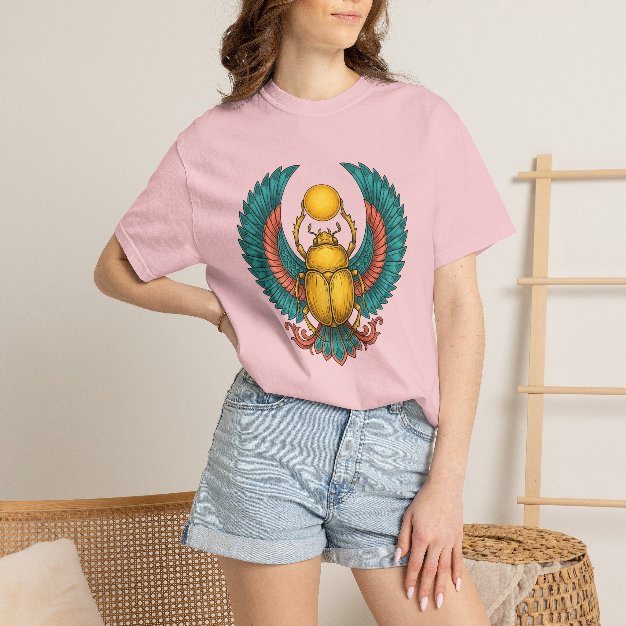 Scarab Bug Design Shirt Boho Chic Supernatural Gift Women Folk Tee Beetle T-Shirt Bohemian Fan Naive Tshirt Occult Graphic Primitive