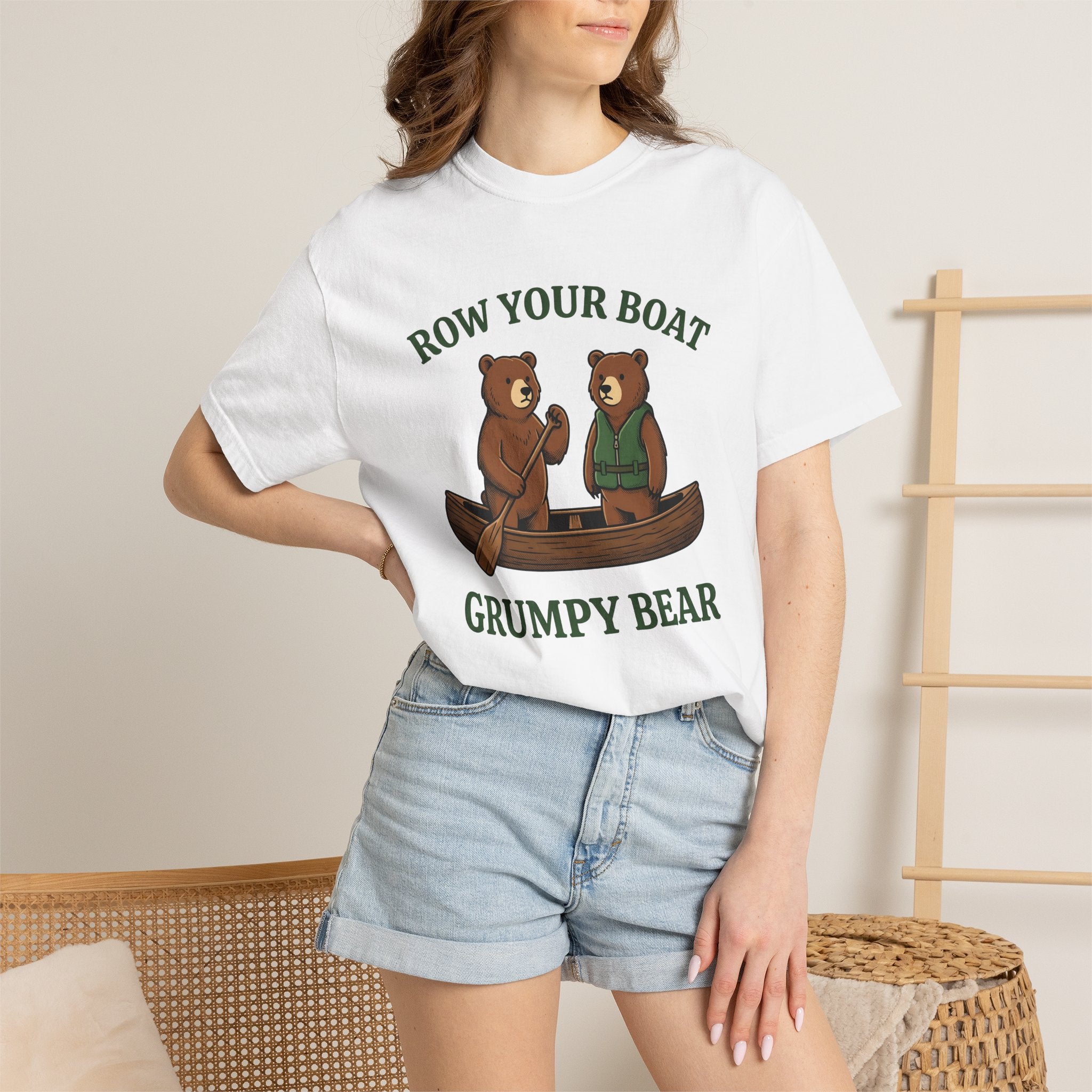 Bear Boat Shirt Sports Fishing Gift Women Illustration Tee Boat T-Shirt Athlete Fan Grizzly Graphic Hand Drawn Canoe Paddle Tshirt