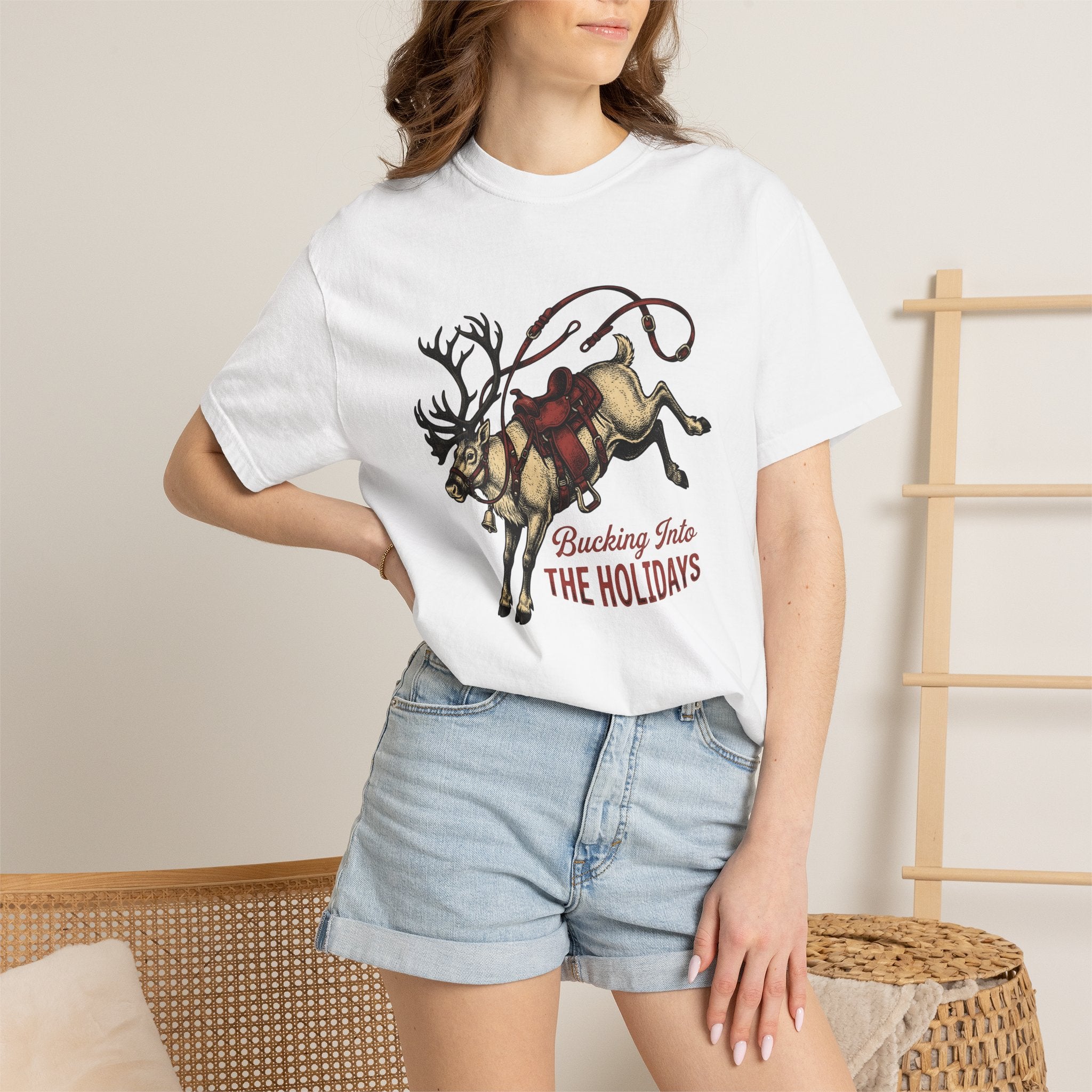 Reindeer Saddle Shirt Christmas Western Gift Women Vintage Tee Reindeer Saddle T-Shirt Xmas Fan Retro Tshirt Cowboy Graphic Hand Drawn Lasso