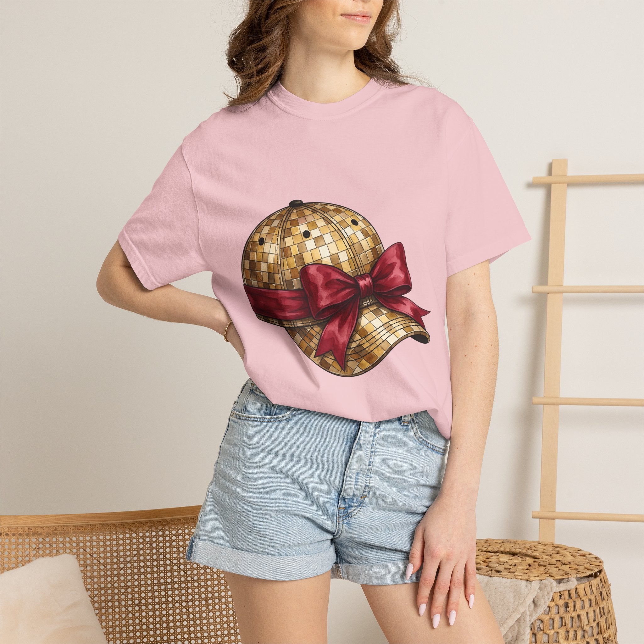 Sequin Cap Shirt Moms Fashion Gift Women Watercolor Tee Glamour Cap T-Shirt Motherhood Fan Painted Tshirt Style Graphic Hand Drawn Bow