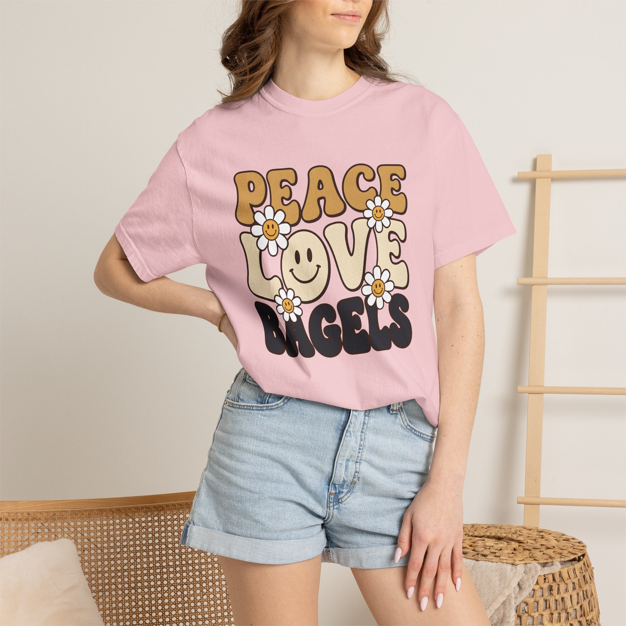 Bagel Art Shirt Bagels Pastry Gift Women Hand Drawn Tee Bagel T-Shirt Bagel Fan Doodle Tshirt Bakery Graphic Line Art Blossom Tshirt