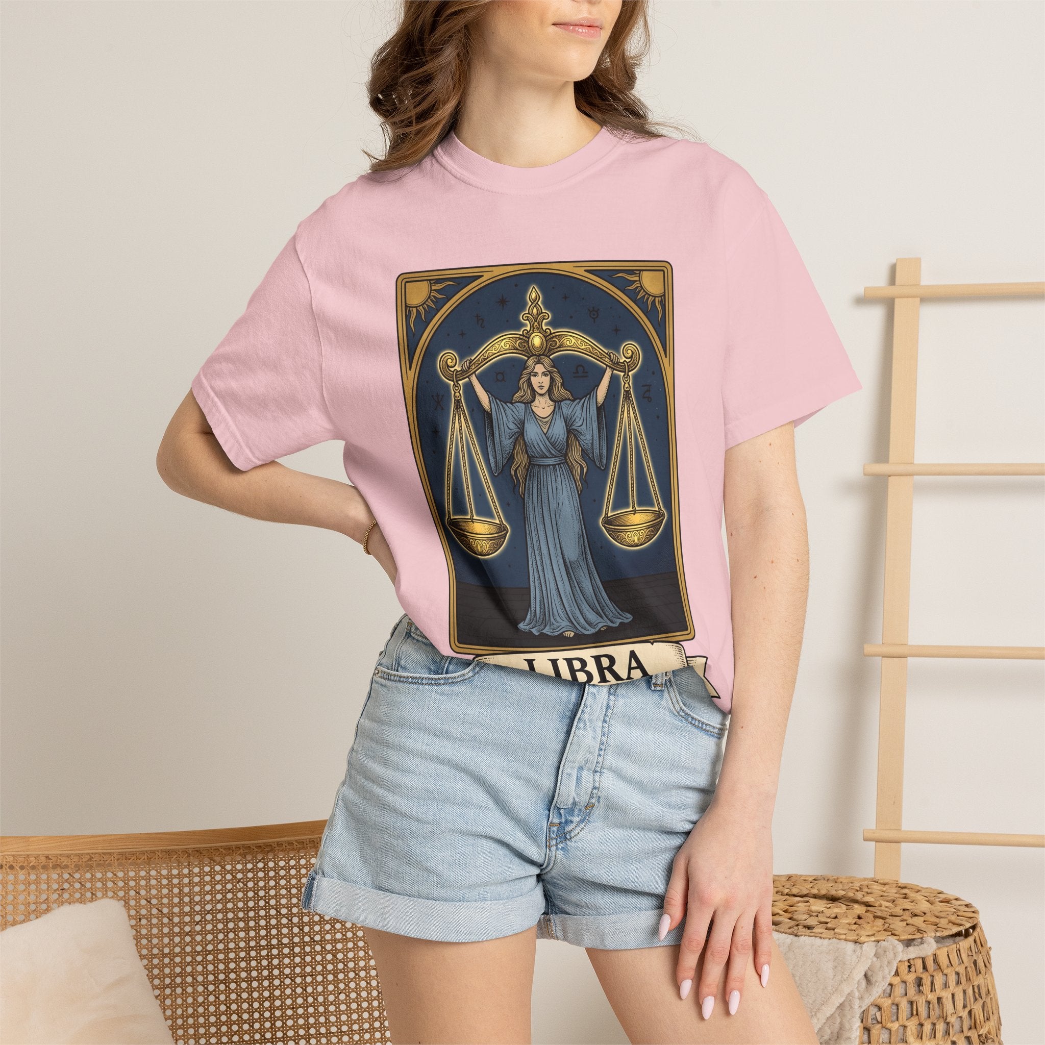 Zodiac Woman Shirt Boho Chic Astrology Gift Women Tarot Card Tee Horoscope T-Shirt Bohemian Fan Oracle Tshirt Astrology Graphic Vintage