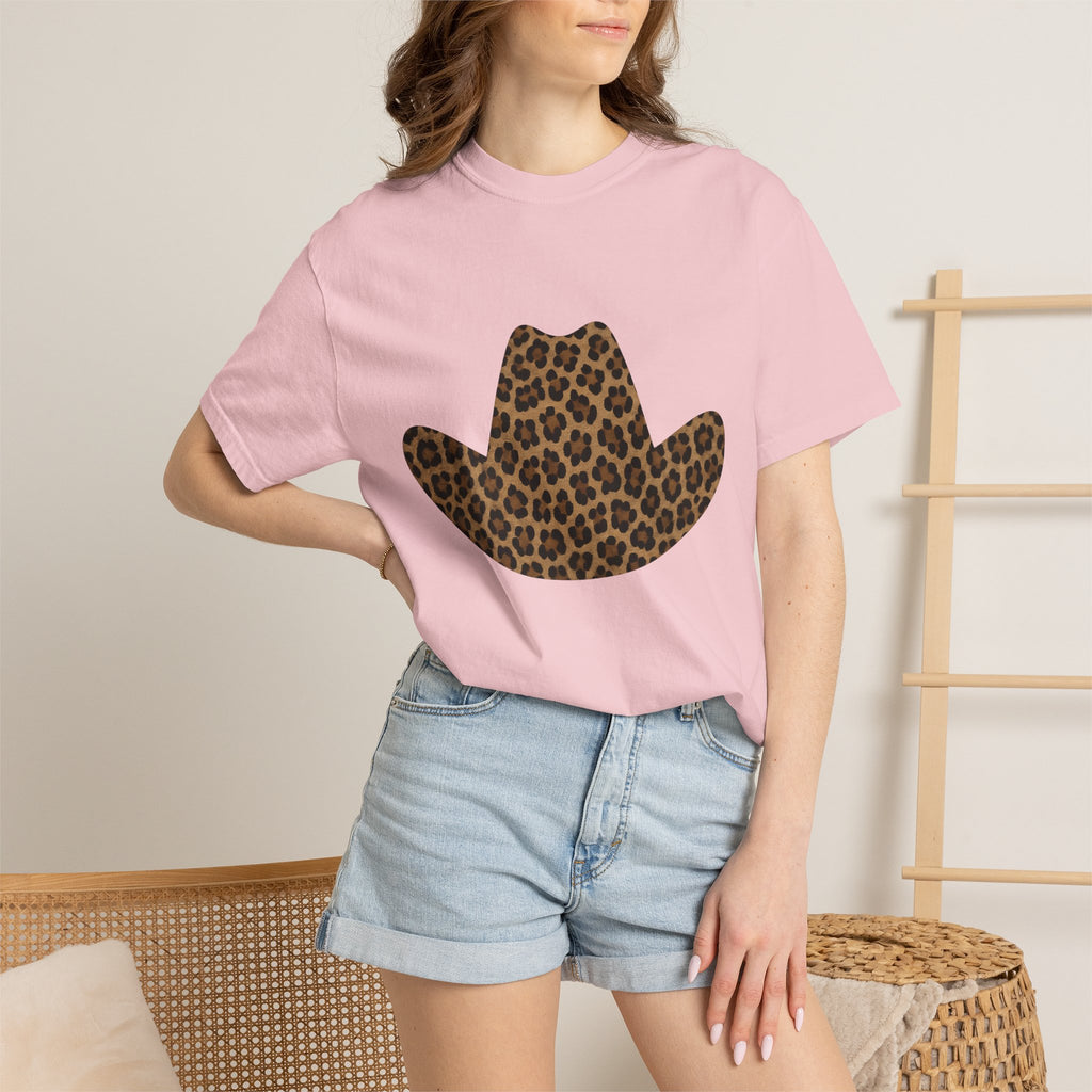 Spotted Cowboy Hat Shirt Animal Print Rustic Gift Women Graphic Tee Cowboy Hat T-Shirt Leopard Fan Graphic Tshirt Country Design