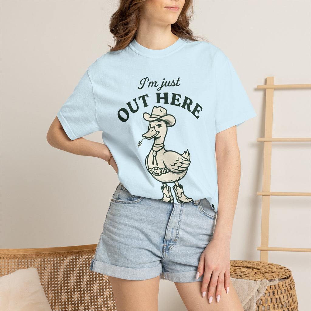 Western Duck Shirt Funny Wildlife Gift Women Comic Tee Duck T-Shirt Humor Fan Cartoon Tshirt Wildlife Graphic Retro Western Hat Tshirt