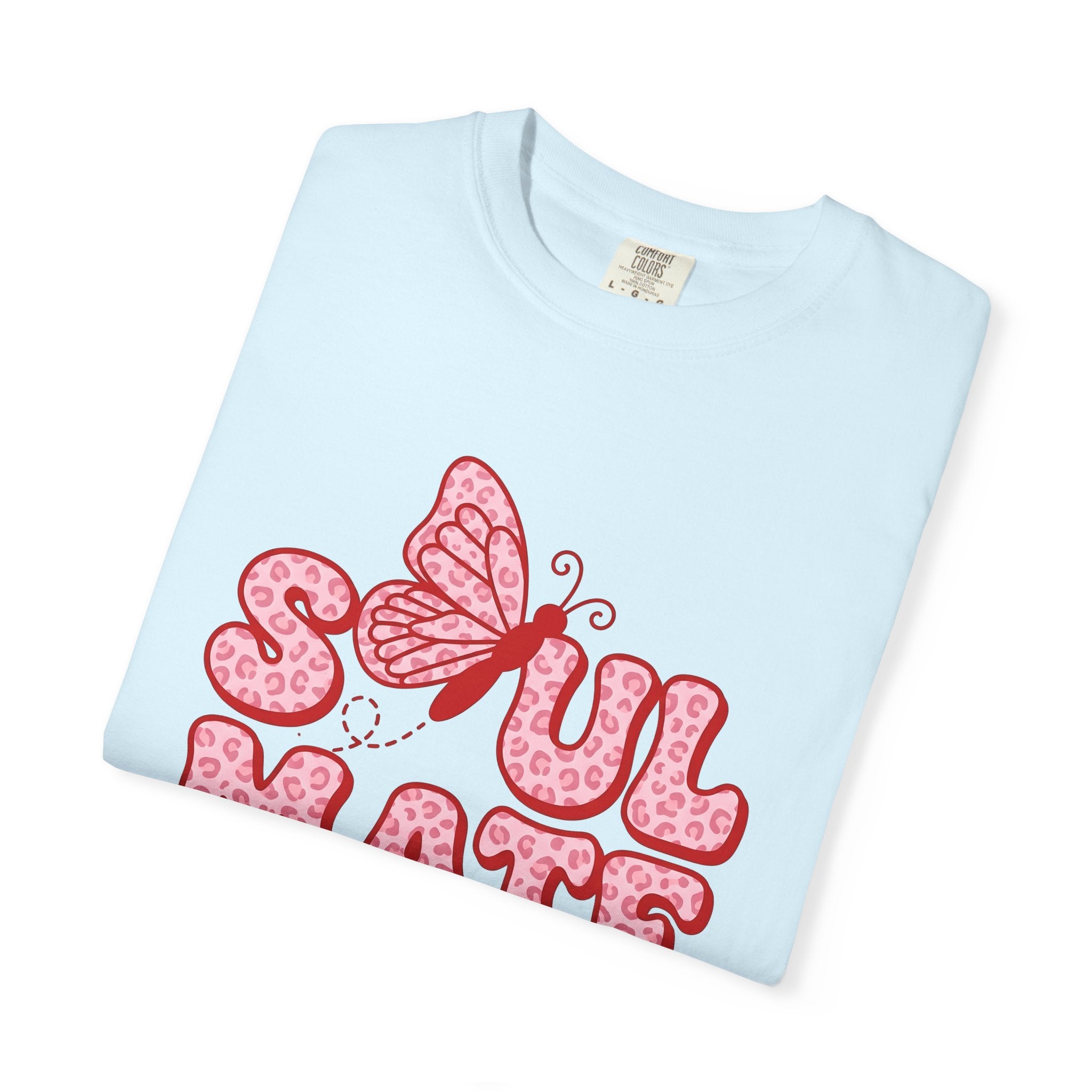 Butterfly Graphic Shirt St. Valentines Day Couples Gift Women Playful Tee Butterfly T-Shirt Valentines Fan Whimsical Tshirt Partner Graphic
