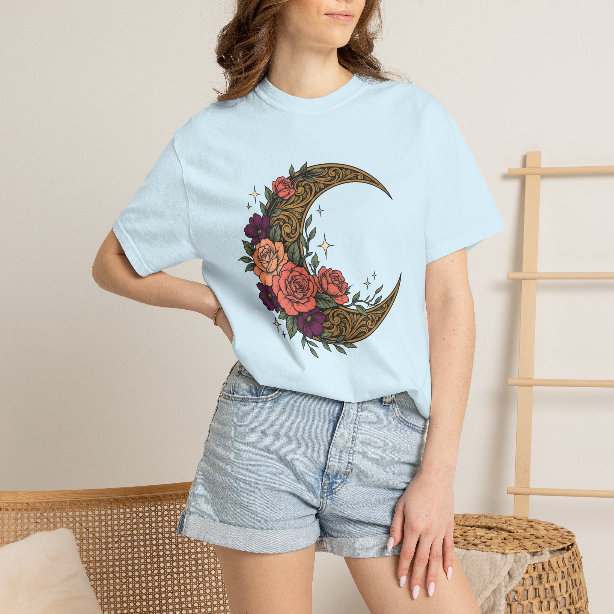 Crescent Flower Moon Shirt Cowgirl Stars Gift Women Tribal Tee Lunar T-Shirt Rodeo Fan Ethnic Tshirt Celestial Graphic Classic Wild Roses