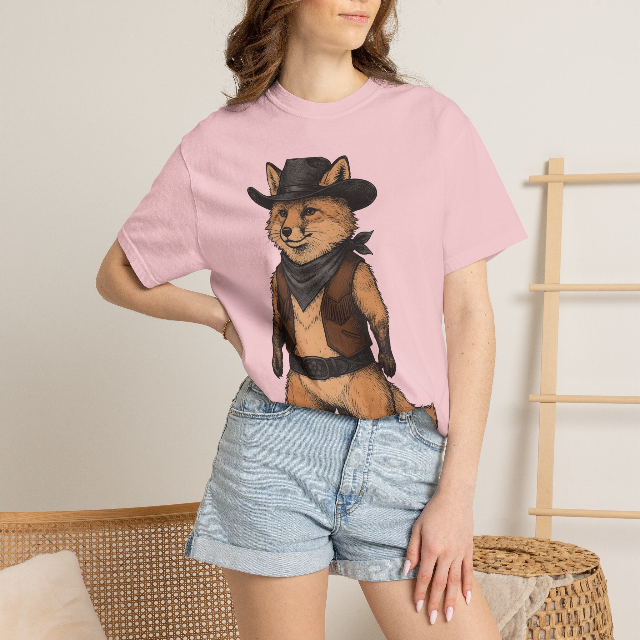Prairie Fox Shirt Cowgirl Critters Gift Women Farmhouse Tee Fox T-Shirt Cowgirl Fan Rustic Tshirt Animal Graphic Outline Kerchief Tshirt