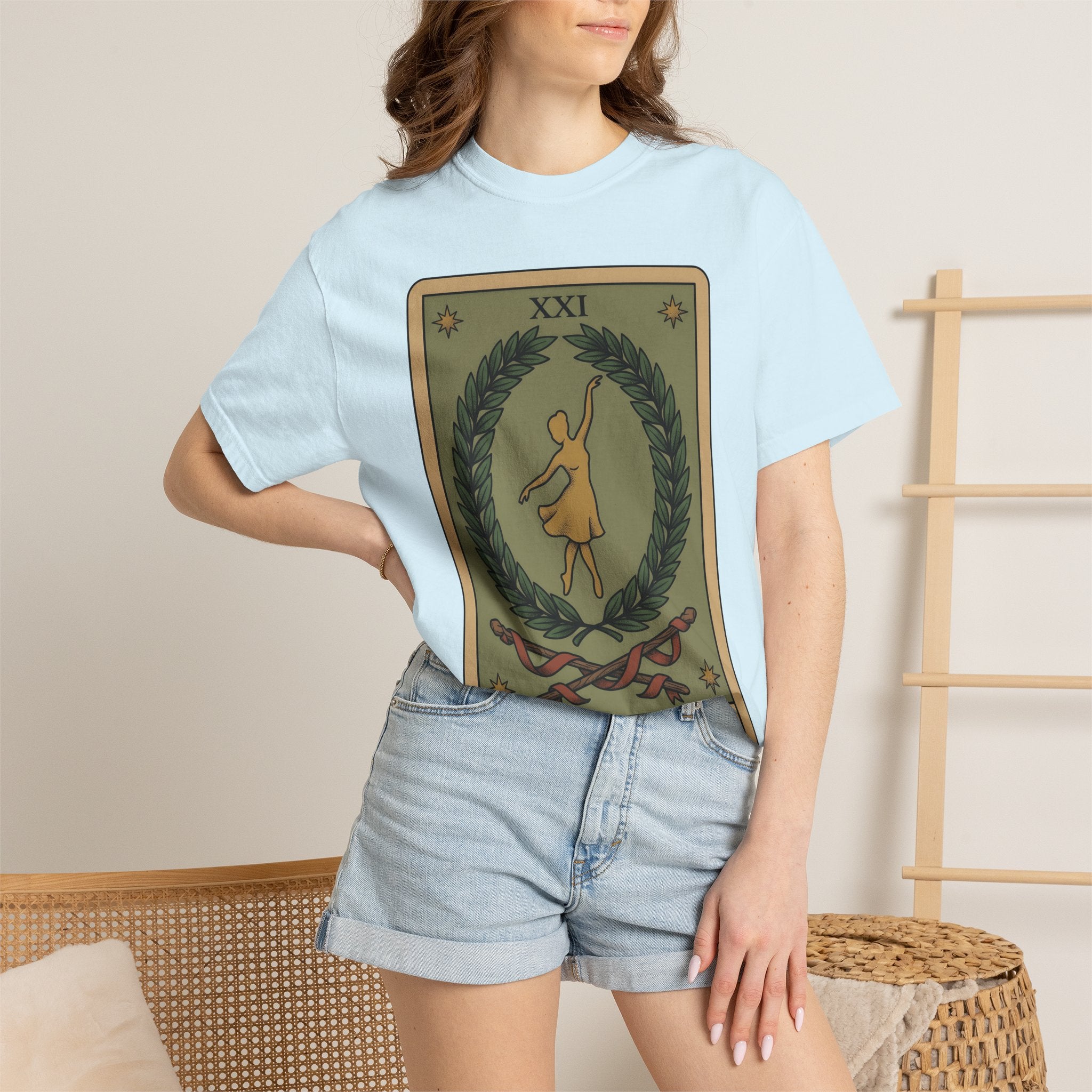 Tarot Deck Shirt Boho Chic Mysticism Gift Women Retro Tee Oracle Cards T-Shirt Bohemian Enthusiast Vintage Tshirt Spiritual Graphic Sketch