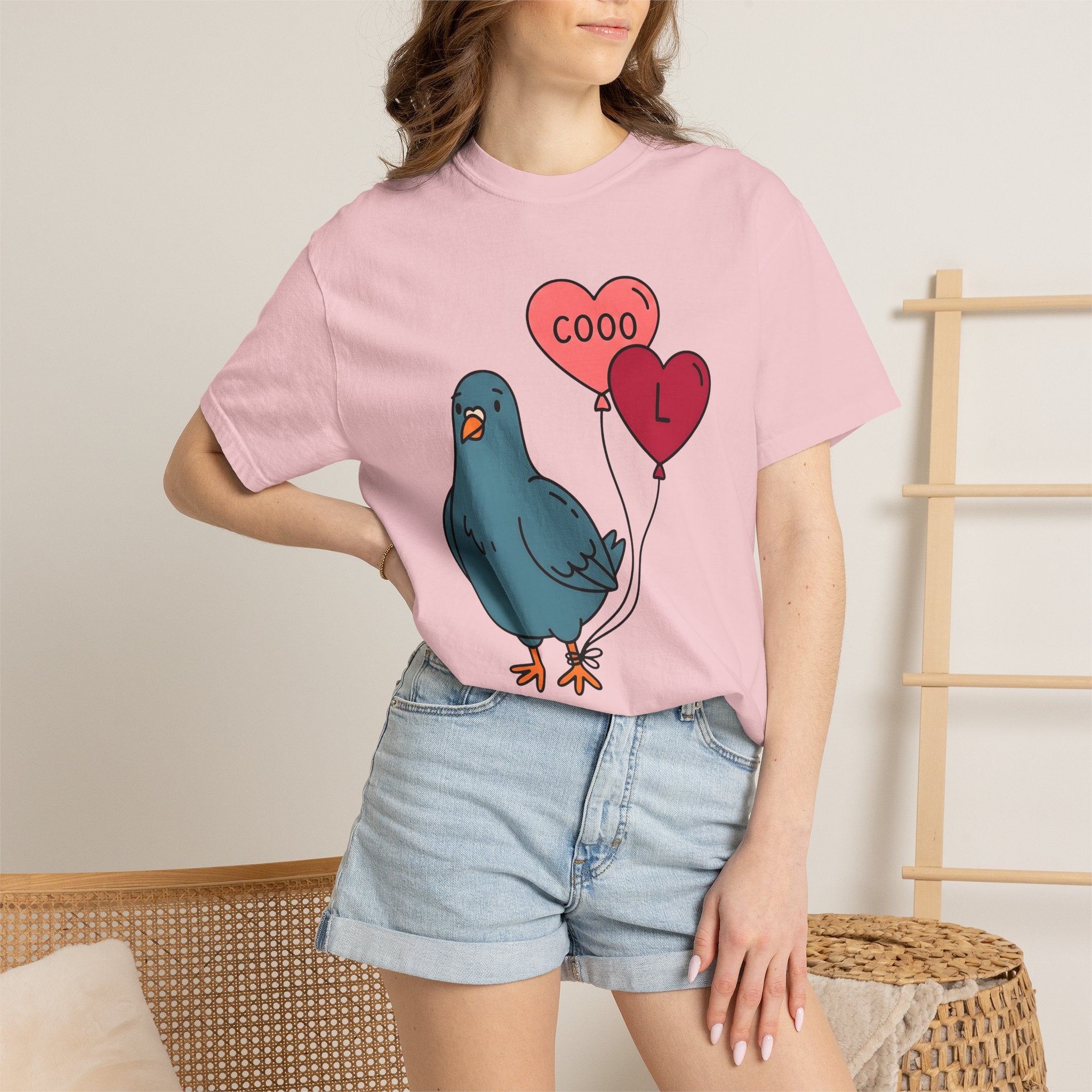 Dove Design Shirt Valentine's Day Wildlife Gift Women Adorable Tee Pigeon T-Shirt Valentine Fan Cute Tshirt Animal Graphic Sketch Love