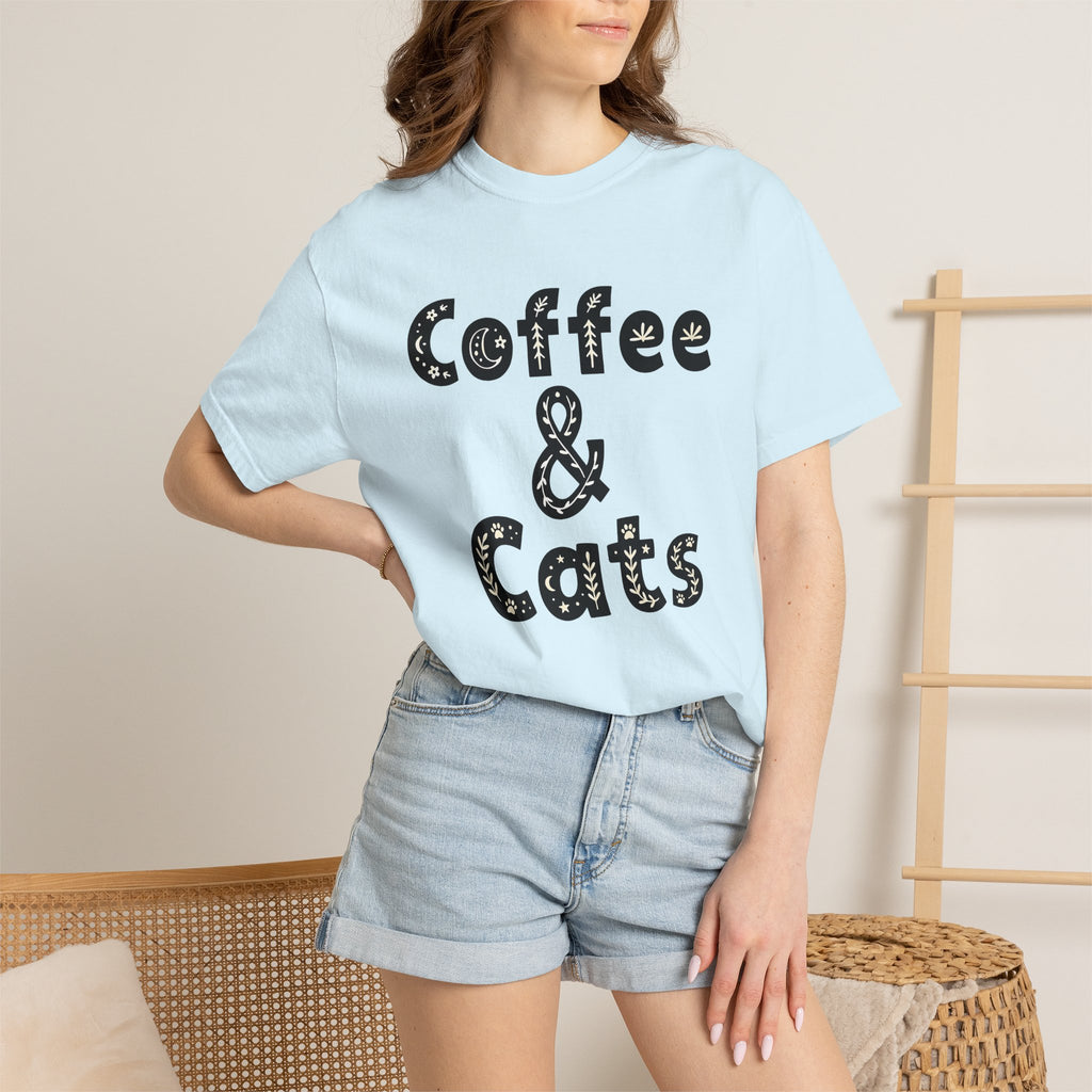 Coffee Cat Shirt Coffee Pet Gift Women Boho Tee Kitty Cat T-Shirt Coffee Fan Feline Graphic Tshirt Whimsical Paw Print Tshirt