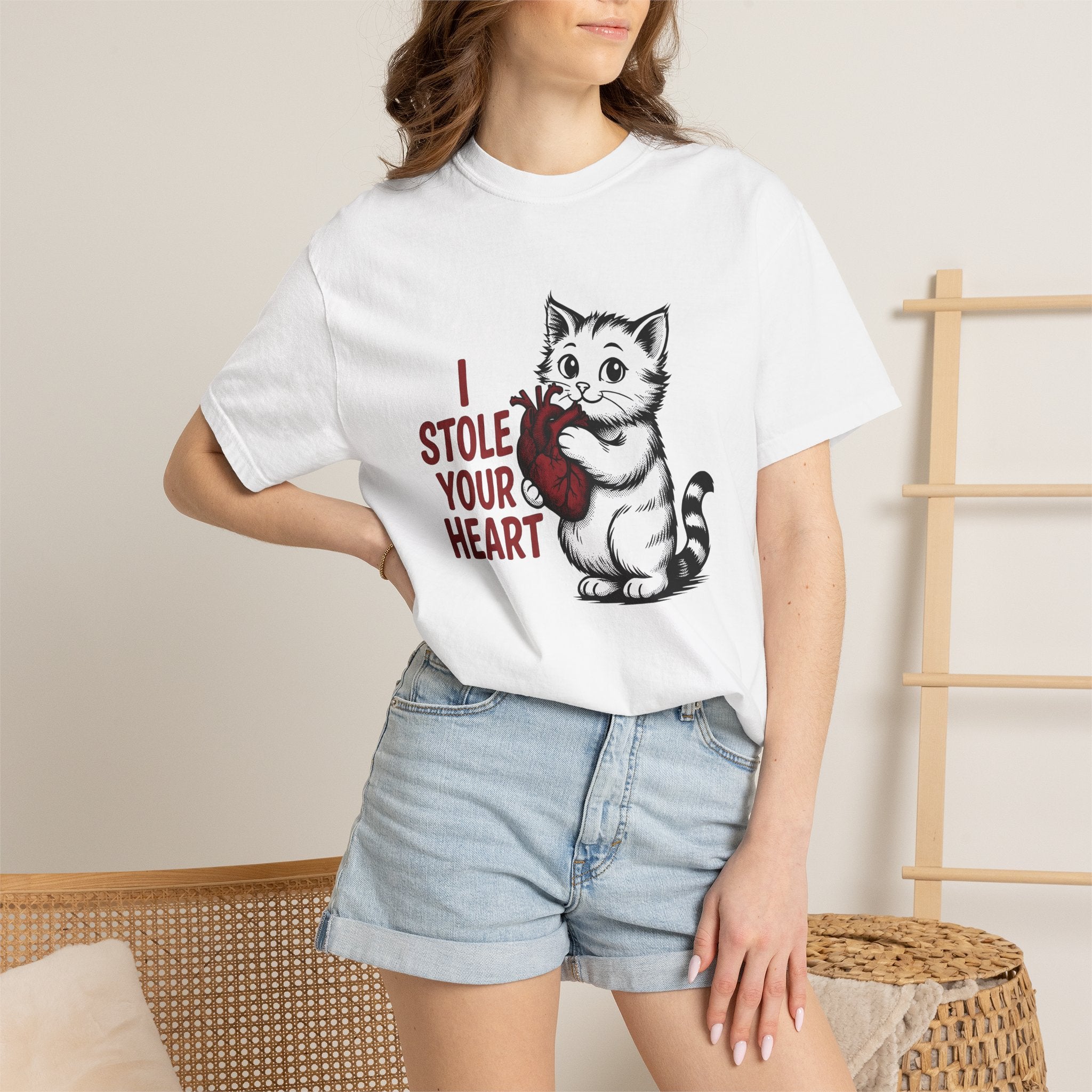 Lovable Kitty Shirt Cat Comedy Gift Women Line Art Tee Cat T-Shirt Cat Fan Illustration Graphic Hand Drawn Love Icon Tshirt