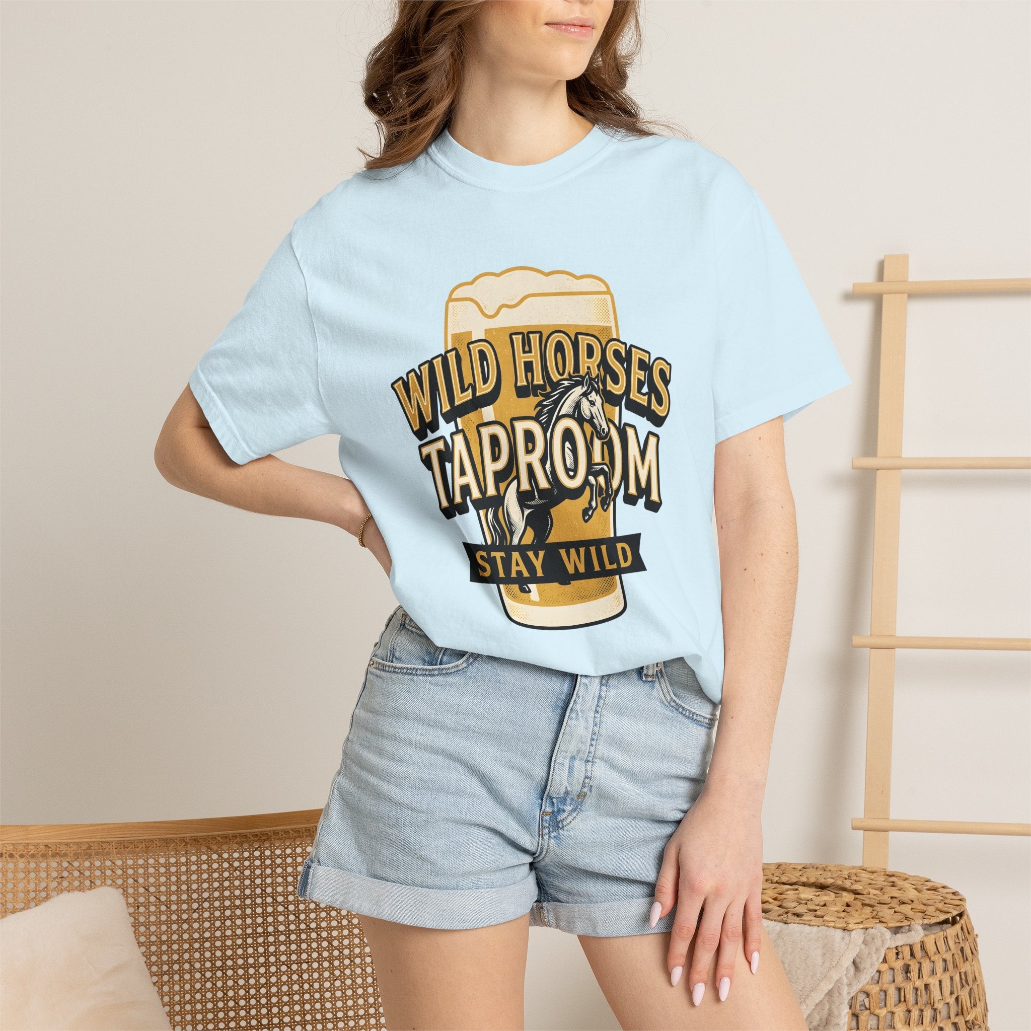 Horse Ale Glass Shirt Beer Western Wear Gift Women Flat Graphic Tee Beer Glass T-Shirt Beer Fan Graphic Tshirt Cowboy Graphic Hand Drawn