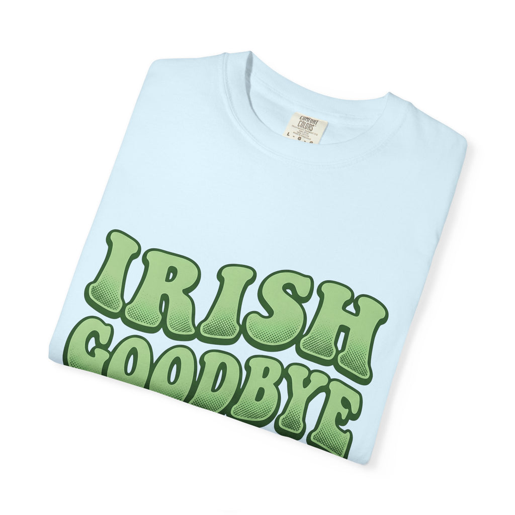 Old-Fashioned Lettering Shirt St. Patrick's Day Fun Gift Women Striking Tee Calligraphy T-Shirt Shamrock Fan Bold Tshirt Humor Graphic