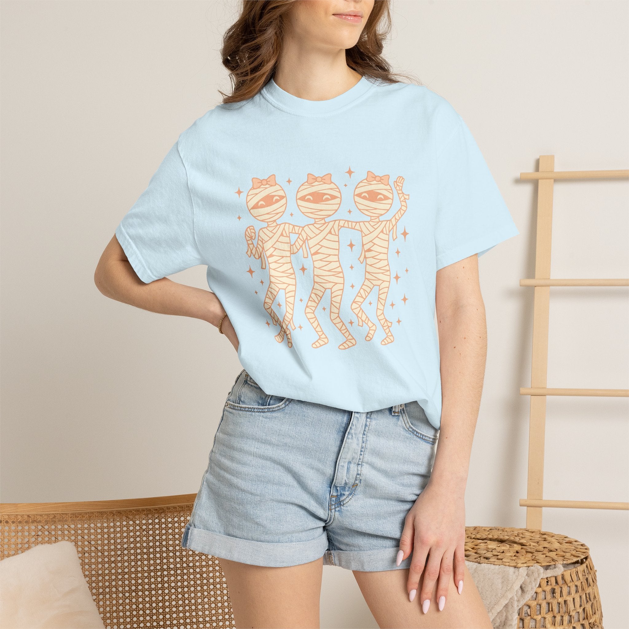 Dancing Skeletons Shirt Halloween Creepy Gift Women Cartoon Tee Skeleton T-Shirt Horror Fan Skelly Tshirt Spooky Graphic Clean Twinkles