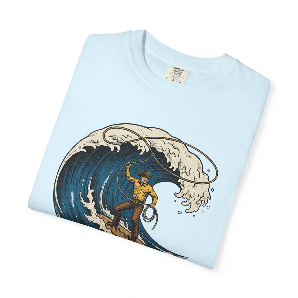 Cowboy Surfer Shirt Beach Cowboy Gift Women Vintage Tee Cowboy T-Shirt Coast Fan Distressed Graphic Tshirt Retro Wave Tshirt