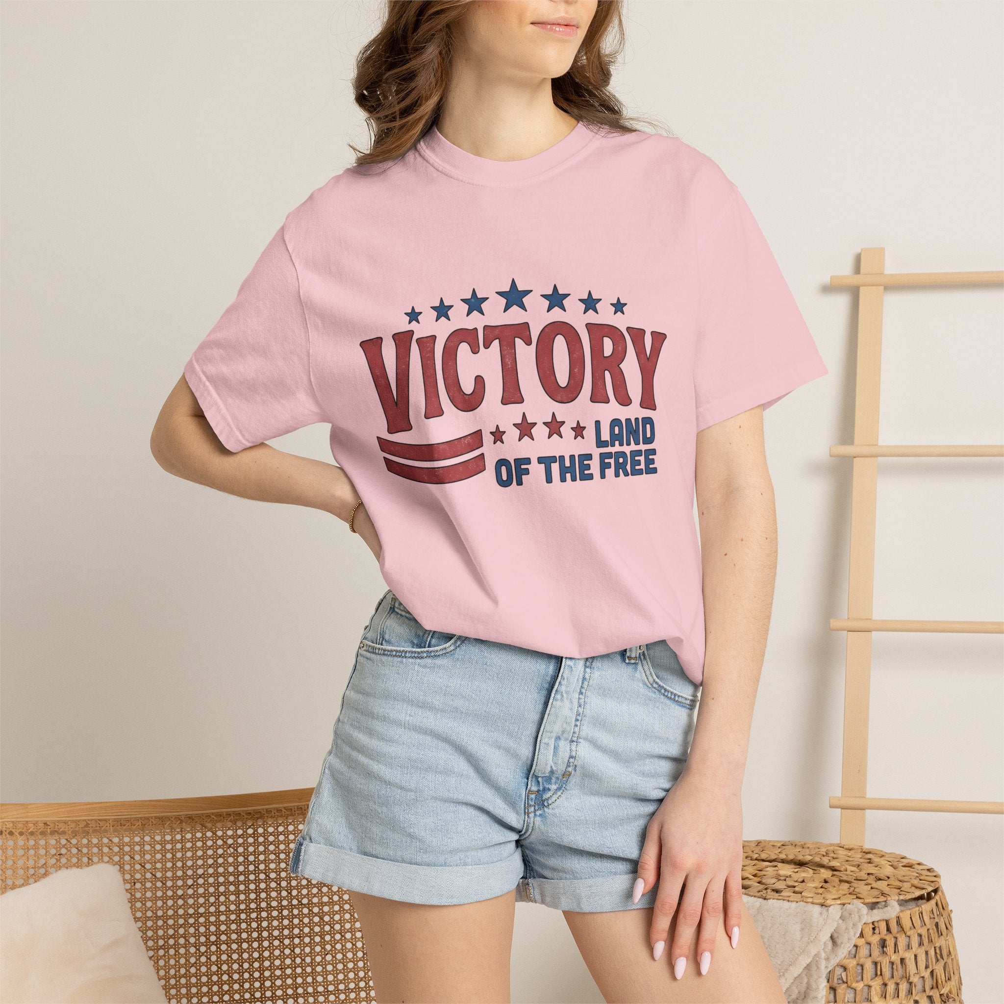 Patriotic Stars Shirt America Patriotic Gift Women Vintage Tee Star T-Shirt American Enthusiast Distressed Tshirt Nationalistic Graphic