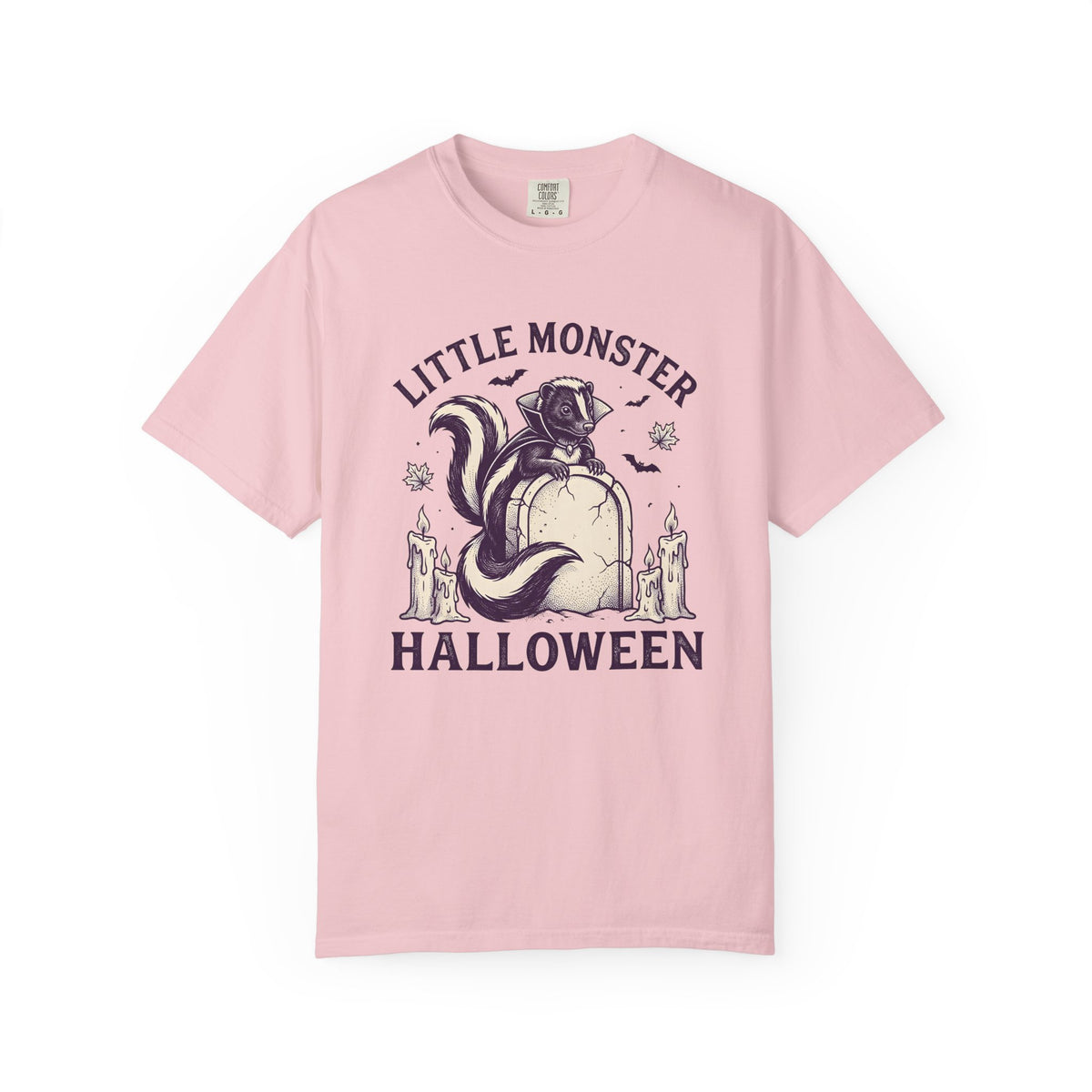 Vampire Skunk Shirt Halloween Wildlife Unisex Gift Retro Tee Skunk T-Shirt