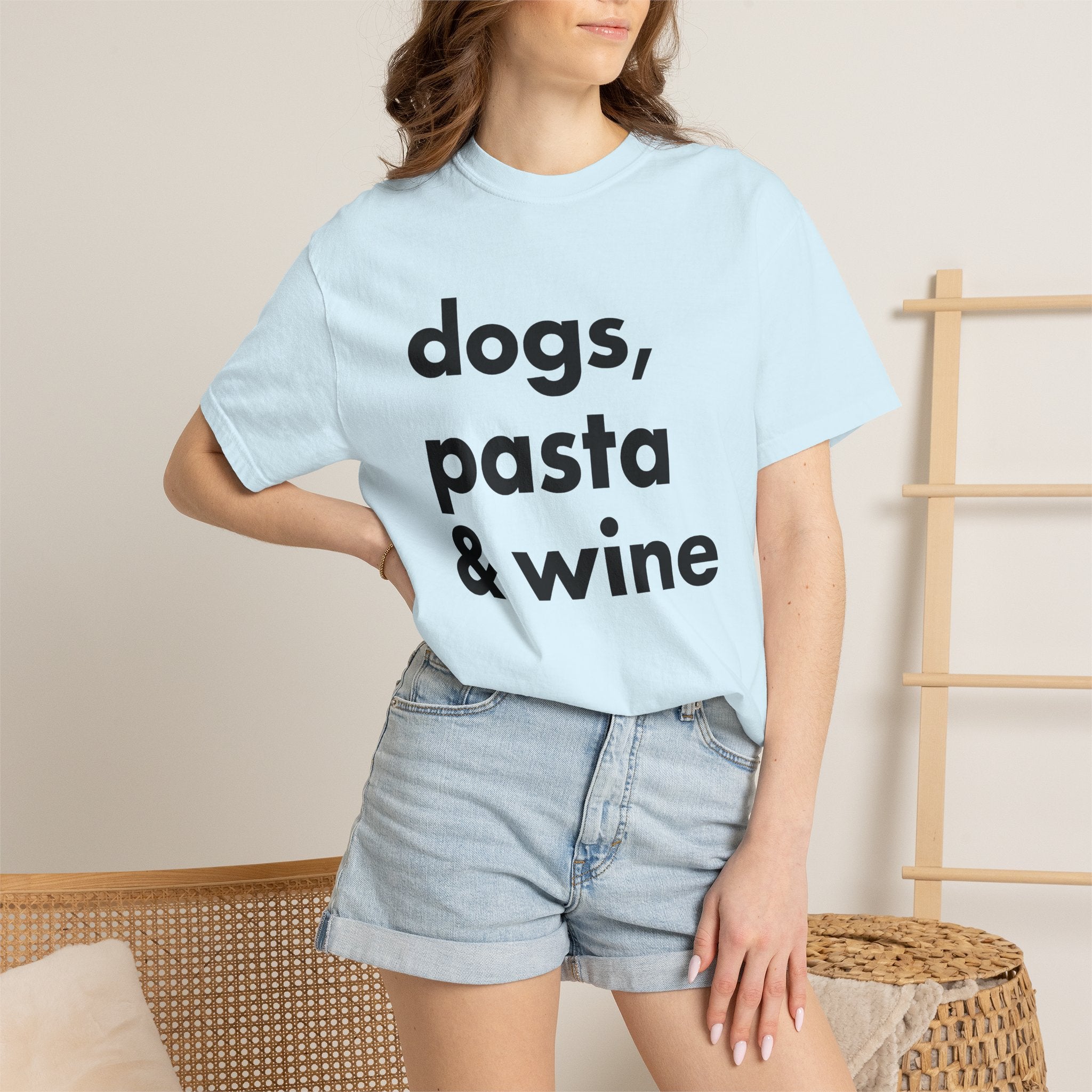 Bold Lettering Design Shirt Dog Gourmet Gift Women Contemporary Tee Typography T-Shirt Dog Fan Minimalist Tshirt Gourmet Design Graphic