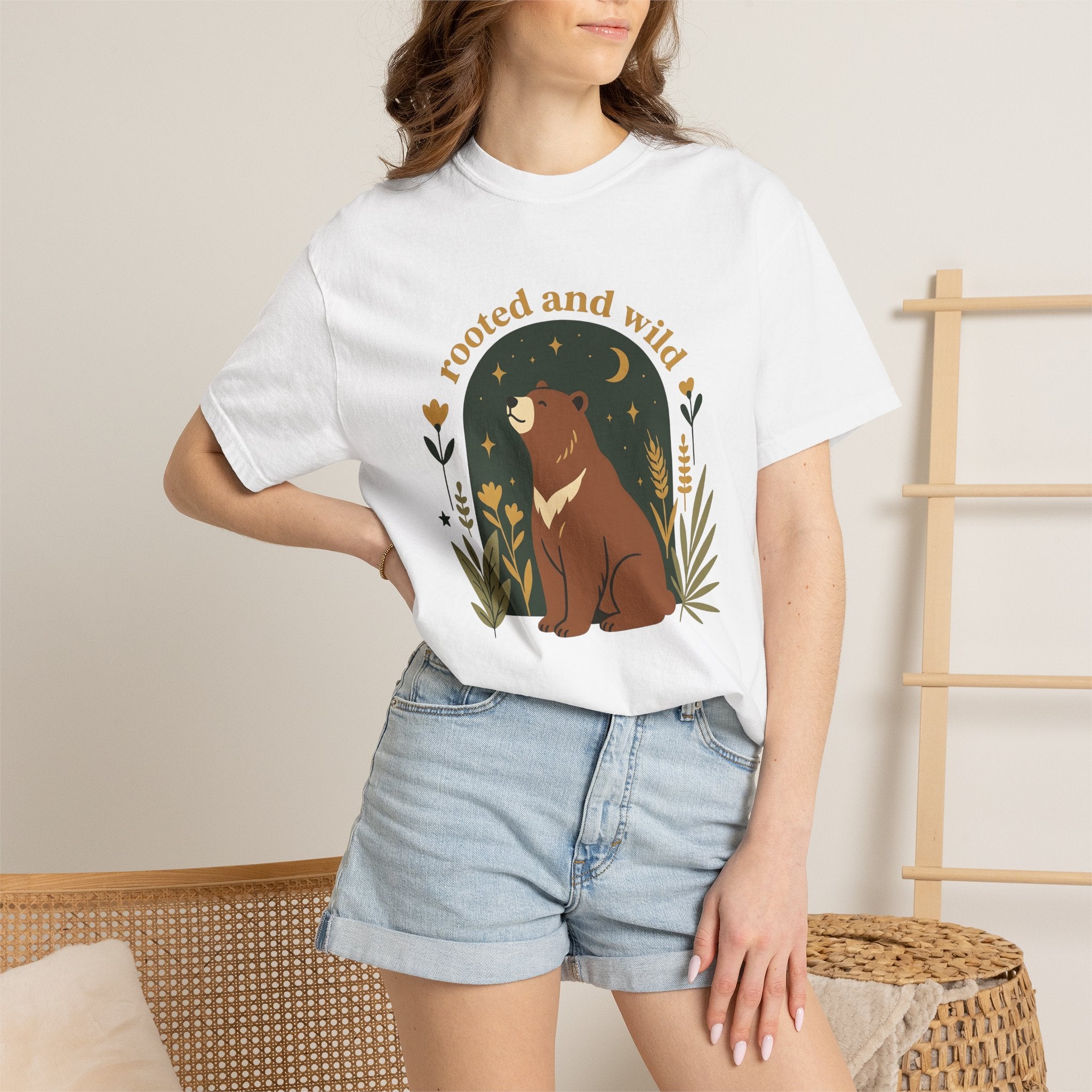 Bear Shirt Cottagecore Nature Gift Women Boho Tee Ursa T-Shirt Rustic Fan Bohemian Tshirt Environmental Graphic Minimalist Wildflowers
