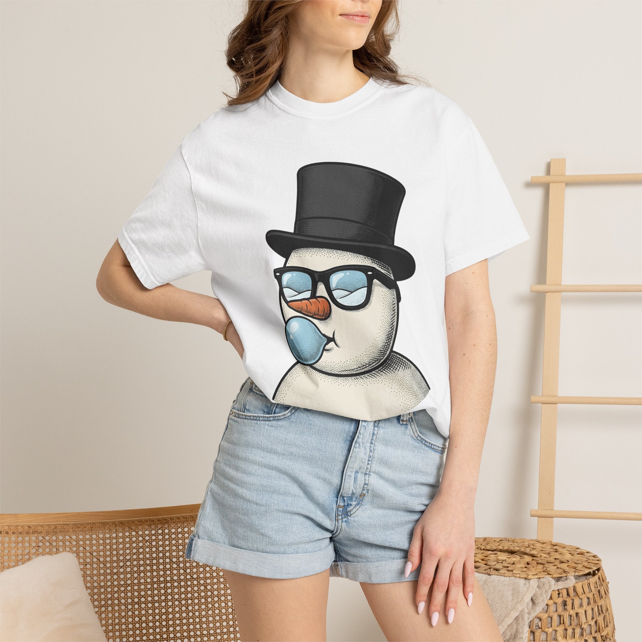 Snowman Art Shirt Christmas Festive Gift Women Caricature Tee Frosty T-Shirt Holiday Fan Cartoon Tshirt Celebration Graphic Classic Sun