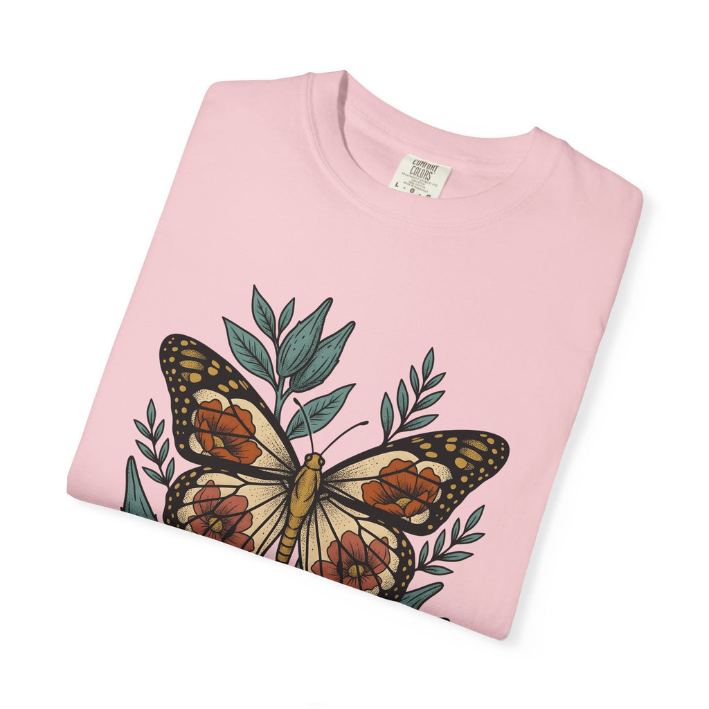 Butterfly Floral Shirt Easter Nature Gift Women Boho Tee Butterfly T-Shirt Spring Fan Floral Graphic Vintage Leaves Tshirt