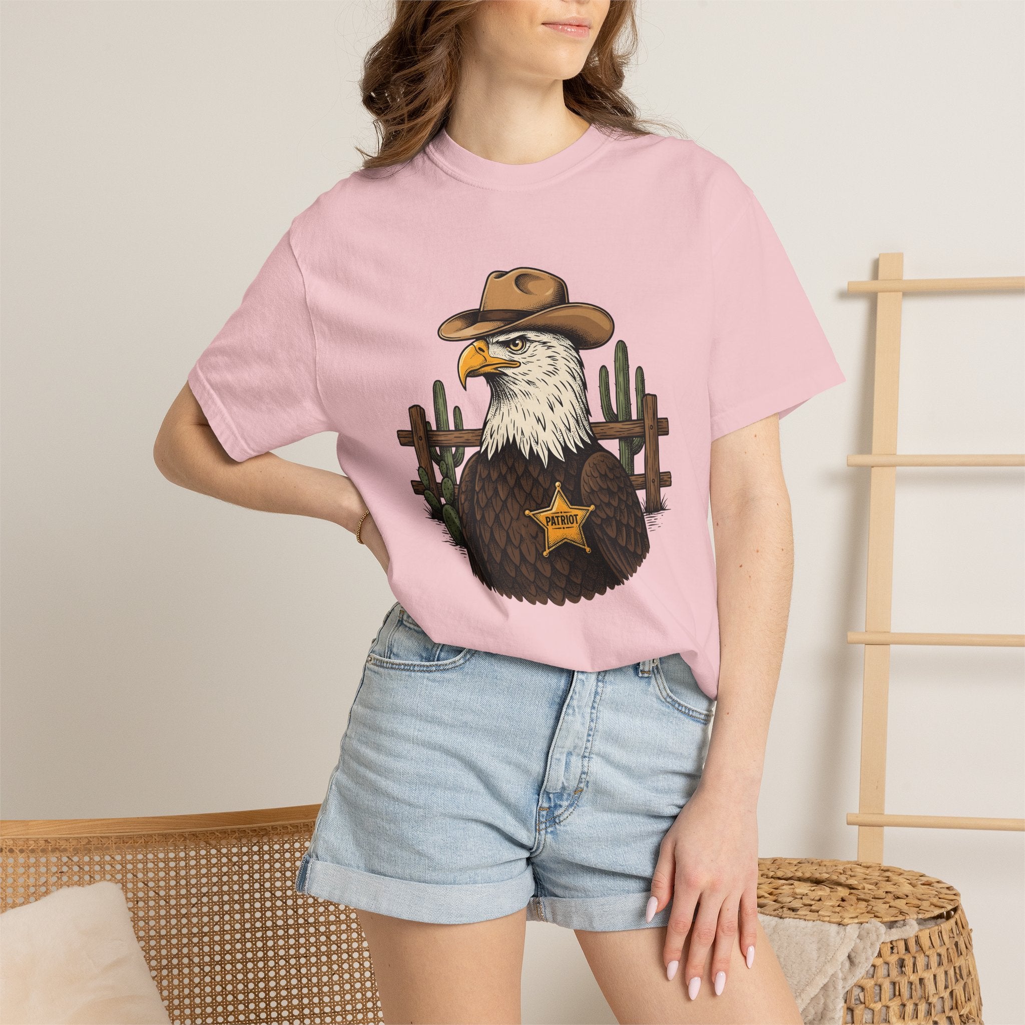 Eagle Cowboy Shirt Patriot Western Gift Women Vintage Tee Bald Eagle T-Shirt Nationalist Fan Distressed Tshirt Rodeo Graphic Retro Sheriff