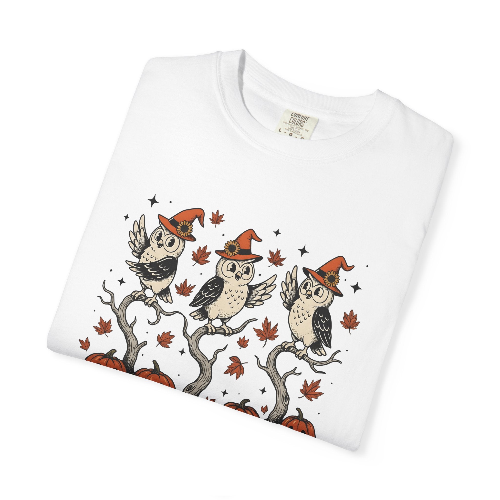 Owl Sorcerer Hat Shirt Halloween Foliage Gift Women Old School Tee Witch Hat T-Shirt Spooky Fan Vintage Tshirt Greenery Graphic Line Art