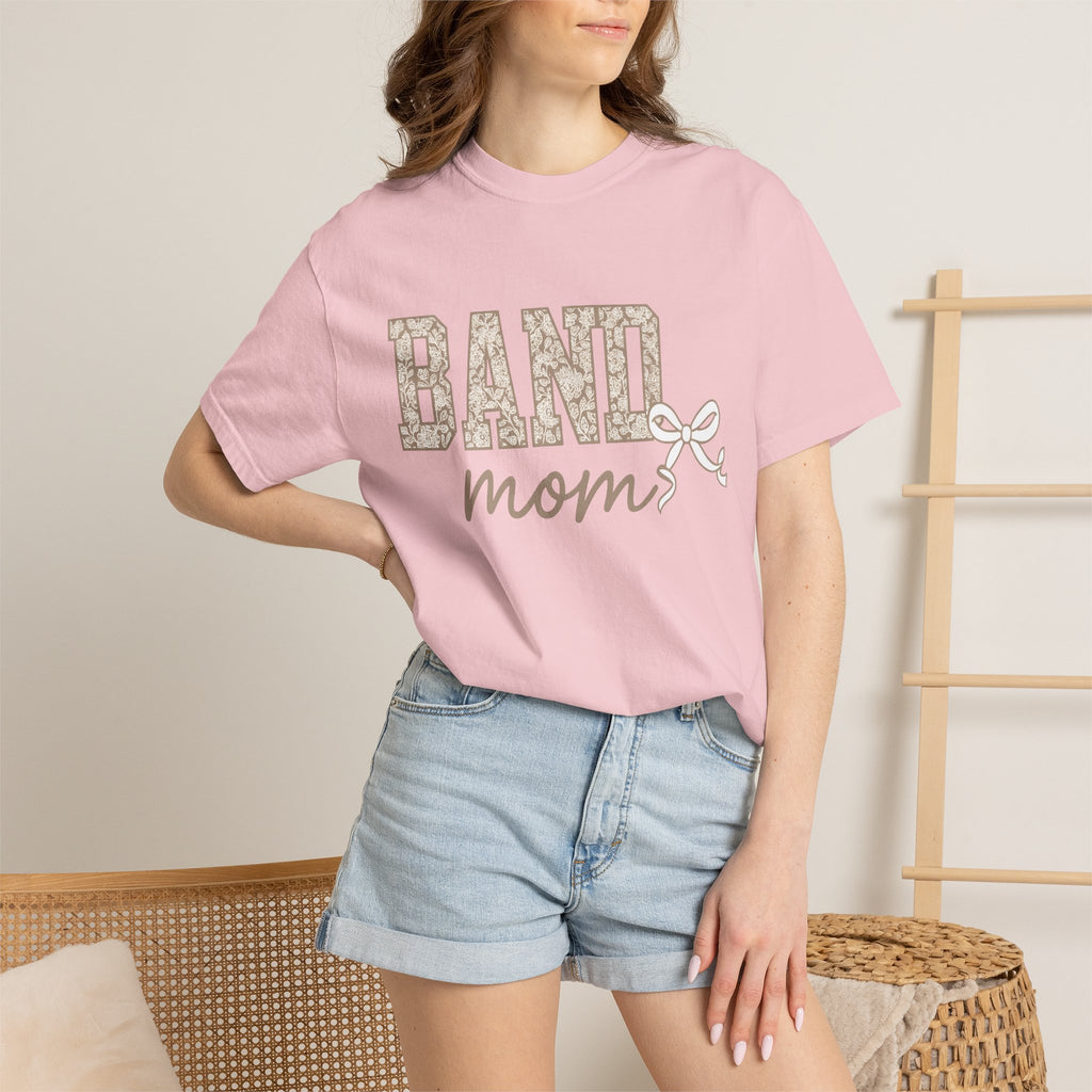 Blossom Monogram Shirt Moms Sound Gift Women Folk Tee Initial T-Shirt Motherhood Fan Traditional Tshirt Audio Graphic Classic Knot Tshirt