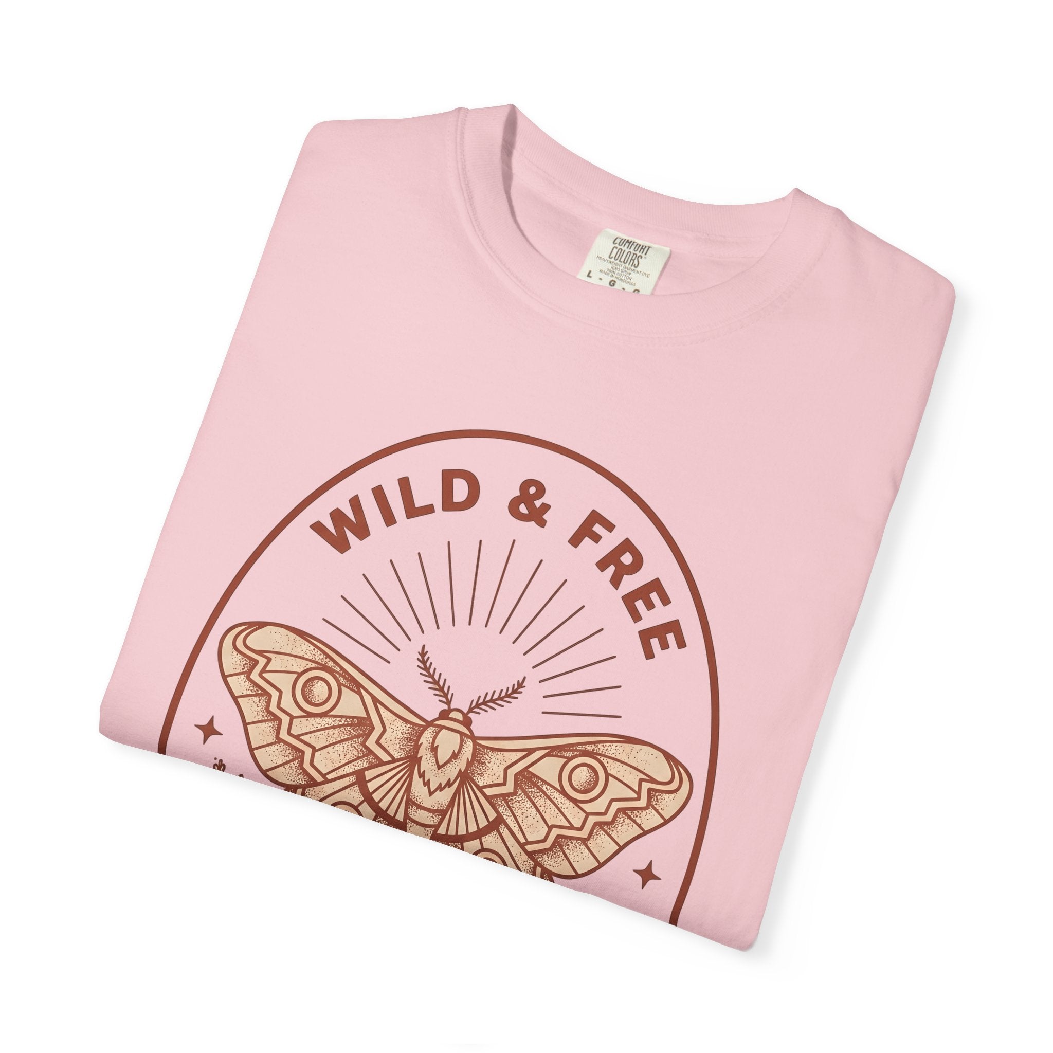 Moth Graphic Shirt Boho Nature Gift Women Boho Tee Insect T-Shirt Hippie Fan Tribal Tshirt Environmental Graphic Vintage Floral Tshirt