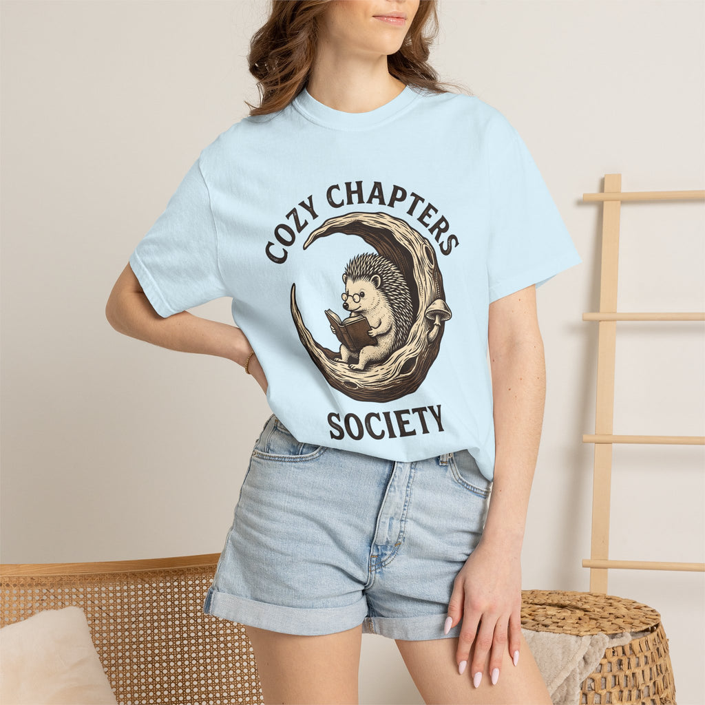 Hedgehog Book Shirt Cozy Reading Gift Women Classic Tee Bookworm T-Shirt Homey Fan Vintage Tshirt Literary Graphic Doodle Lunar Tshirt