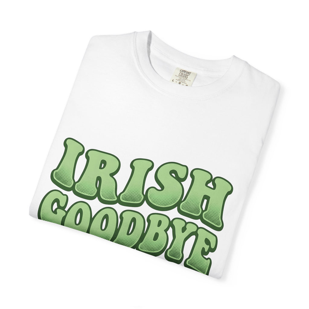 Old-Fashioned Lettering Shirt St. Patrick's Day Fun Gift Women Striking Tee Calligraphy T-Shirt Shamrock Fan Bold Tshirt Humor Graphic