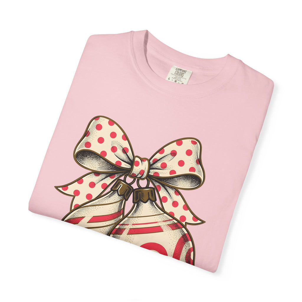 Holiday Ornaments Shirt Christmas Celebration Gift Women Retro Tee Baubles T-Shirt Xmas Fan Vintage Tshirt Party Graphic Sketch Dotted