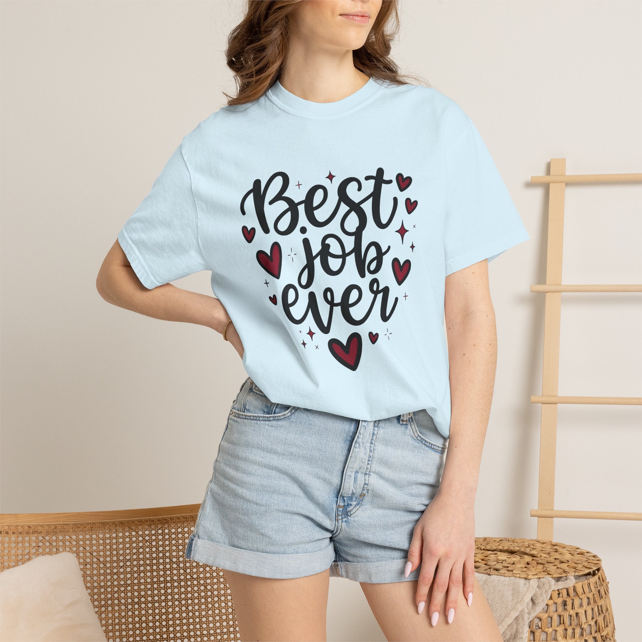 Heart Graphic Shirt Mom Family Gift Women Hand Lettered Tee Heart T-Shirt Mother Enthusiast Typography Tshirt Clan Graphic Minimalist Stars