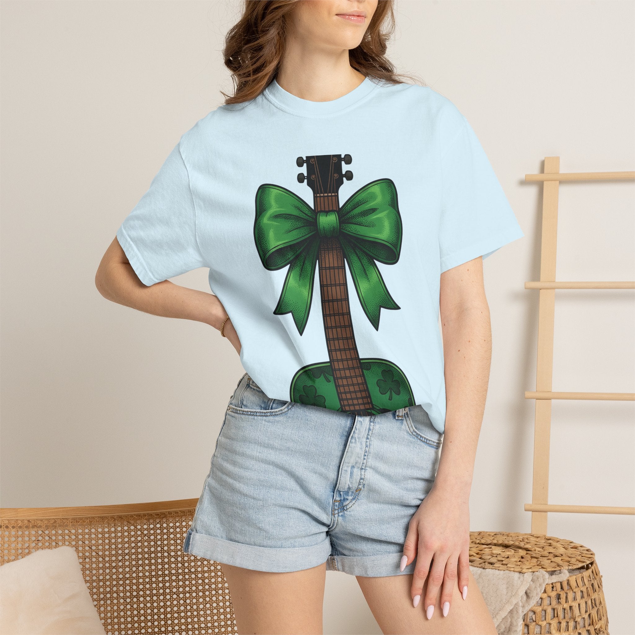 Shamrock Guitar Shirt Cowgirl Sound Gift Women Rustic Tee Guitar T-Shirt Rodeo Fan Country Tshirt Audio Graphic Classic Shamrock Ribbon