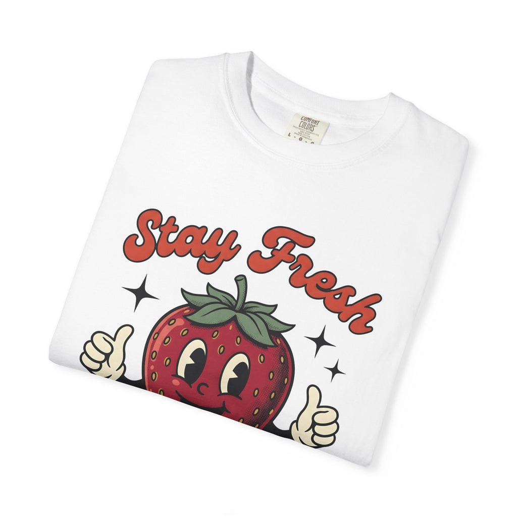 Strawberry Character Shirt Funny Fruit Gift Women Vintage Tee Berry T-Shirt Humor Fan Retro Illustration Tshirt Retro Stars Tshirt