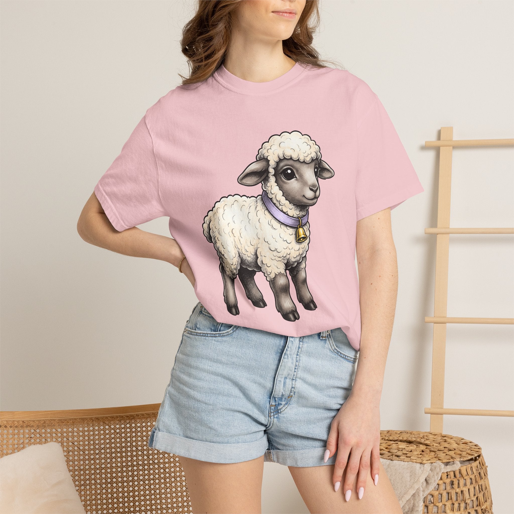 Newborn Lamb Shirt Cute Wildlife Gift Women Cartoon Tee Lamb T-Shirt Adorable Fan Cartoon Tshirt Wildlife Graphic Doodle Cowbell Tshirt