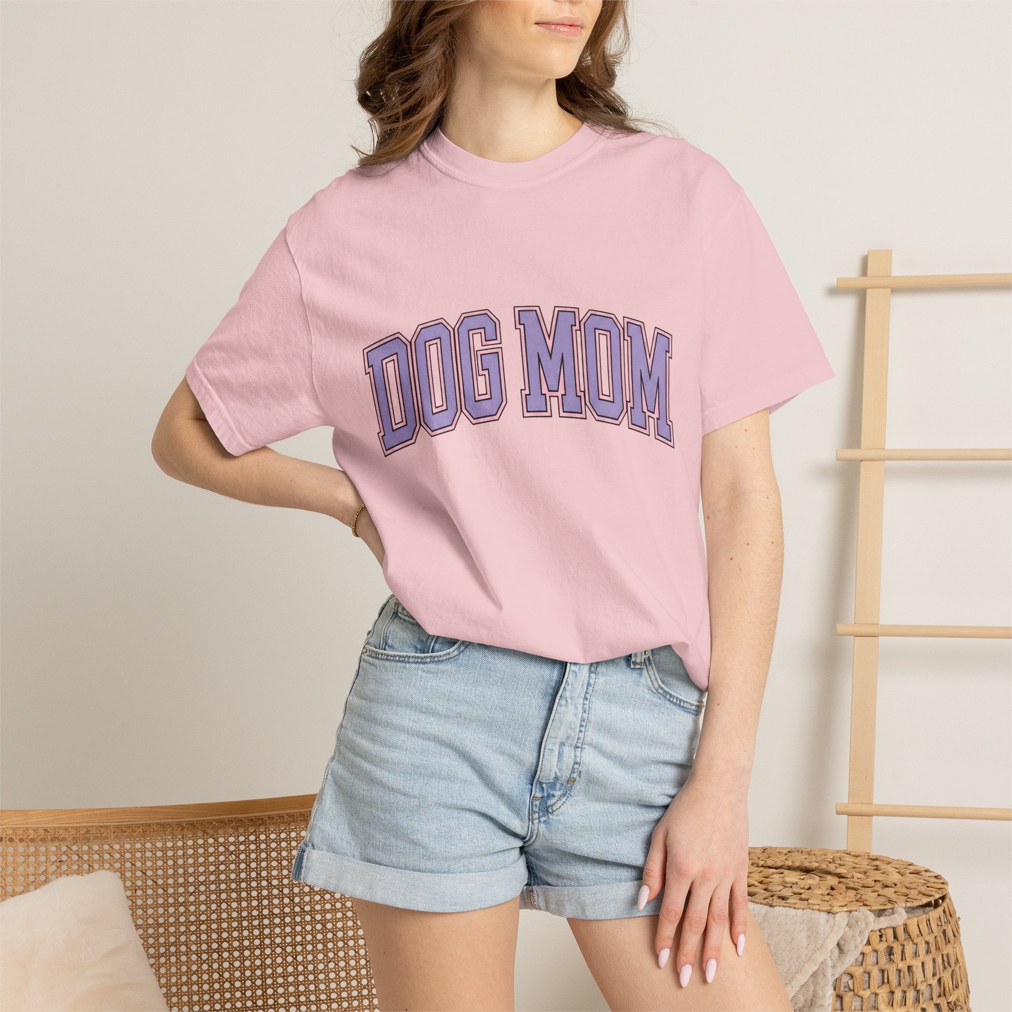 Varsity Script Shirt Dog Mom Furry Gift Women Heavy Tee Letterman T-Shirt Dog Mom Fan Bold Tshirt Pet Graphic Old School Dog Tshirt