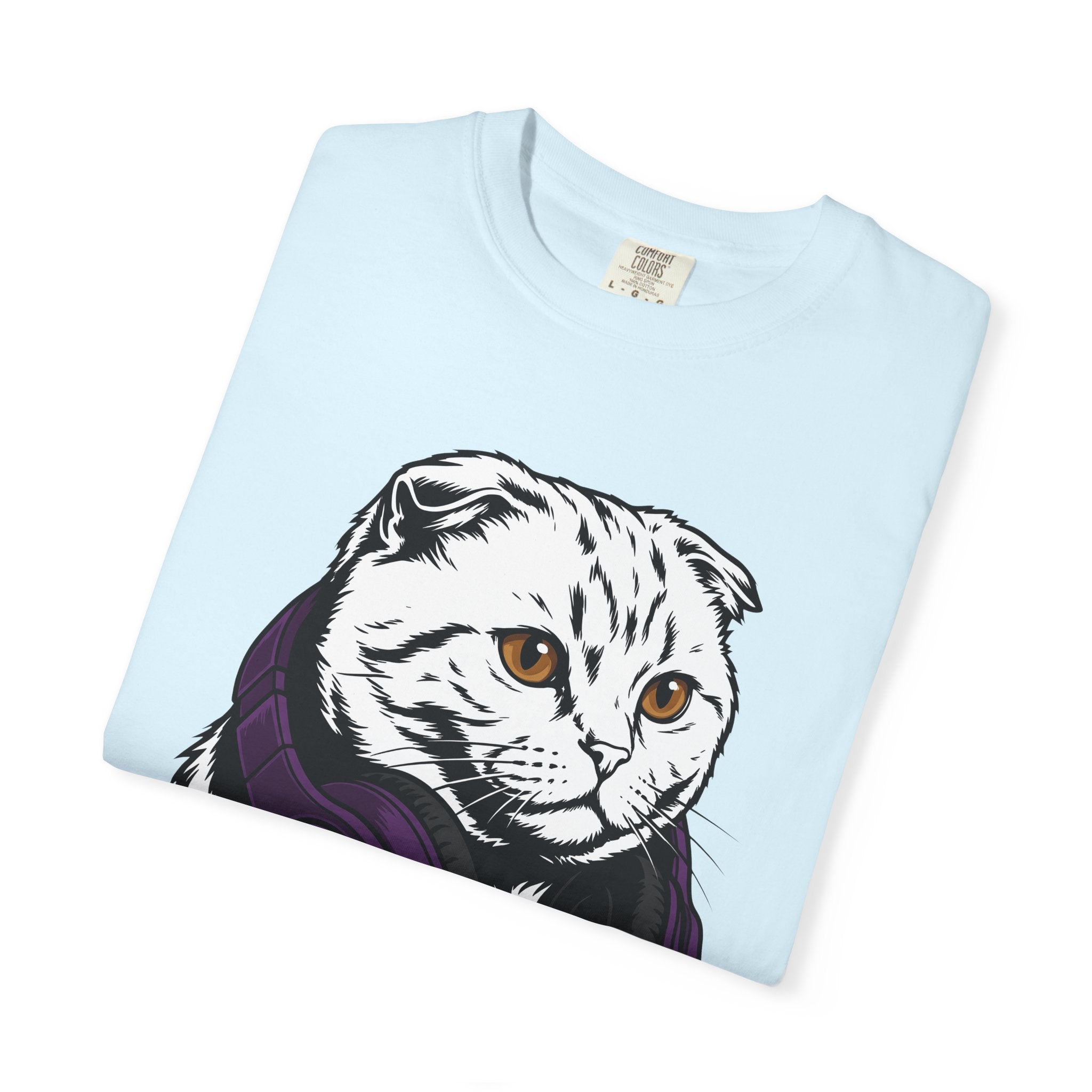 Cat Headphones Shirt Cat Music Gift Women Bold Graphic Tee Kitty Headphones T-Shirt Feline Fan Cat Graphic Tshirt Melody Graphic Music