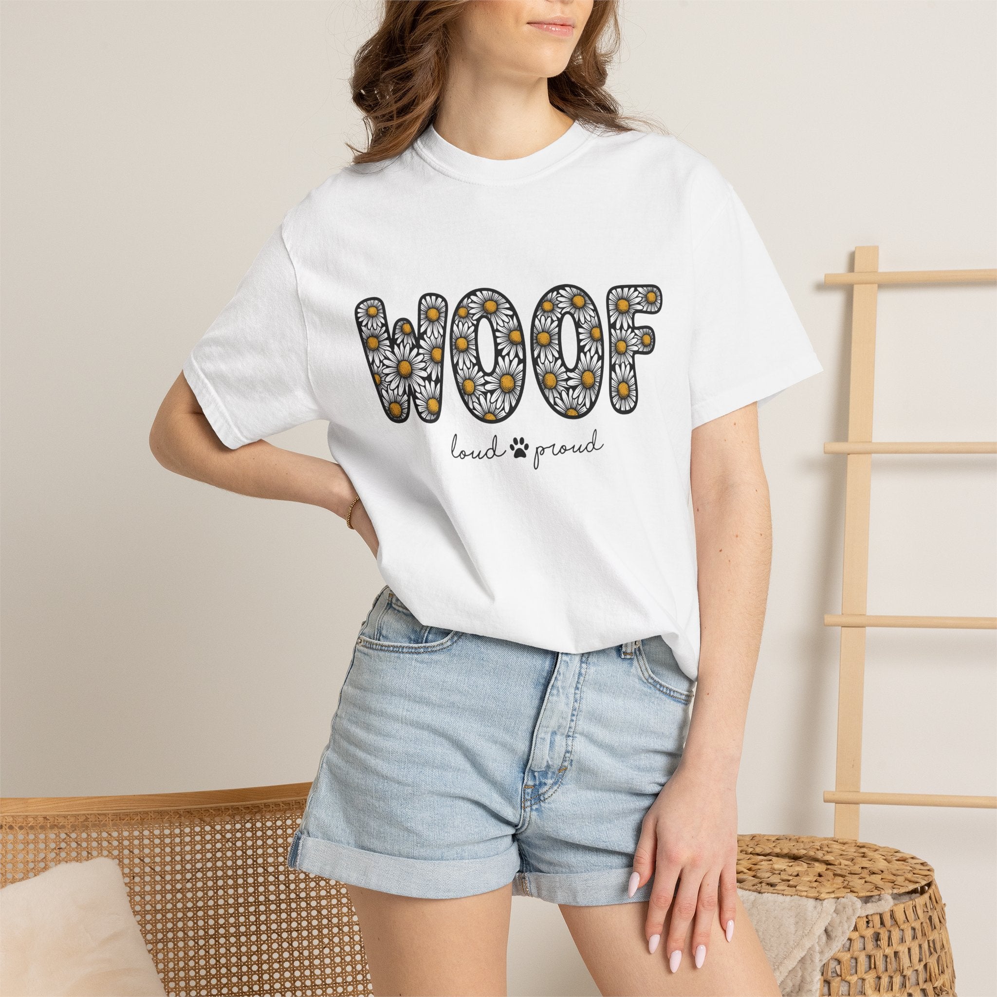 Daisy Bloom Text Shirt Dog Garden Gift Women Hippie Tee Flower T-Shirt Dog Fan Boho Tshirt Yard Graphic Vintage Animal Track Tshirt