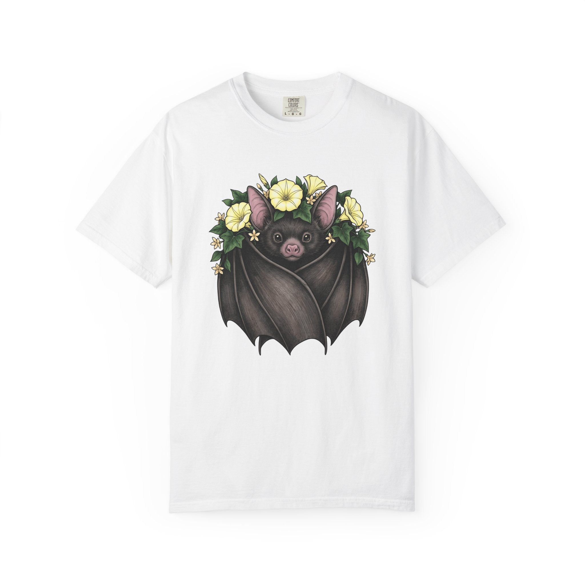Bat Floral Shirt Animal Gothic Gift Women Hand Drawn Tee Bat T-Shirt Creature Fan Illustrated Tshirt Dark Graphic Vintage Morning Glory