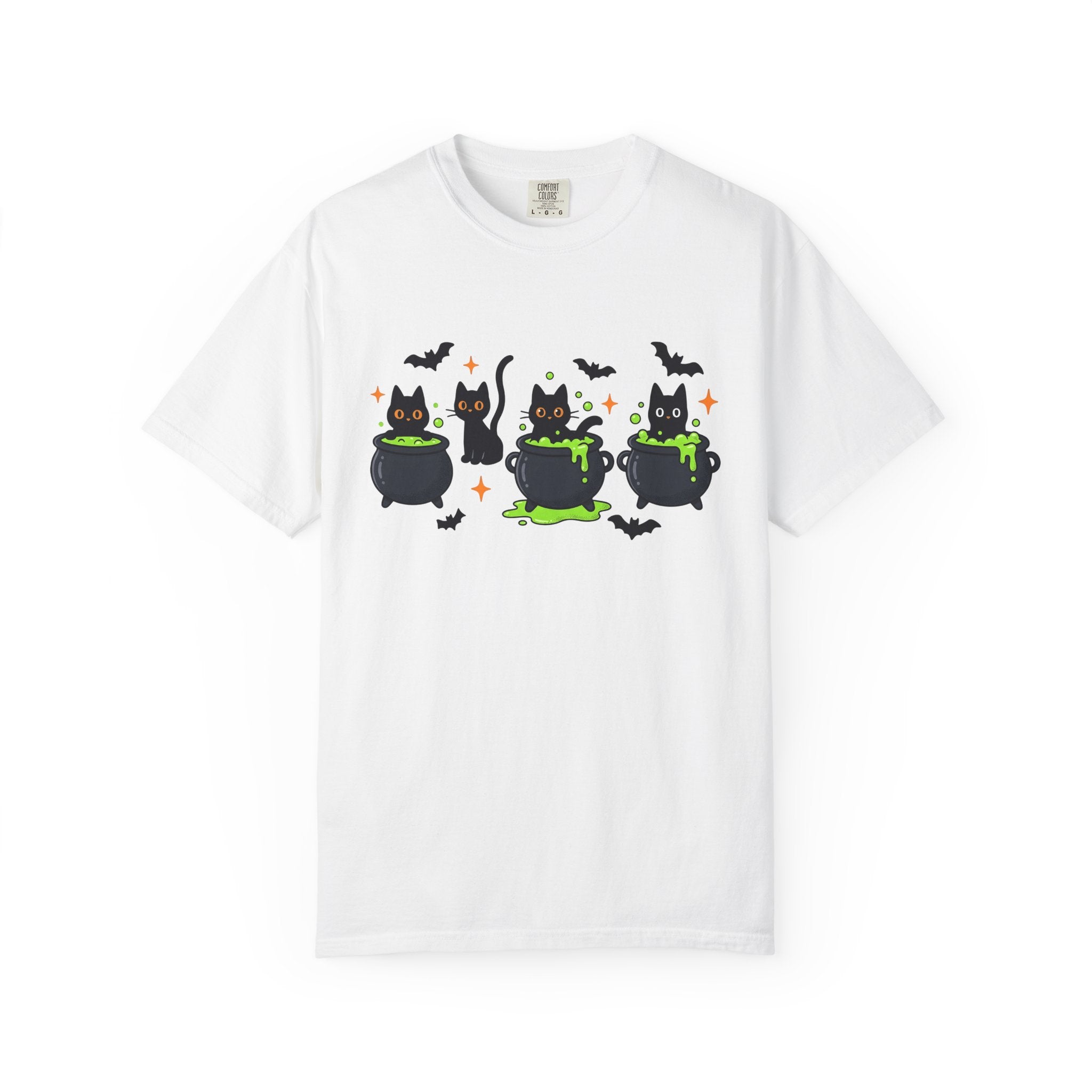 Black Kitty Pot Shirt Cat Spooky Gift Women Kawaii Tee Cat Pot T-Shirt Cat Fan Cute Tshirt Horror Graphic Comic Flying Bat Tshirt