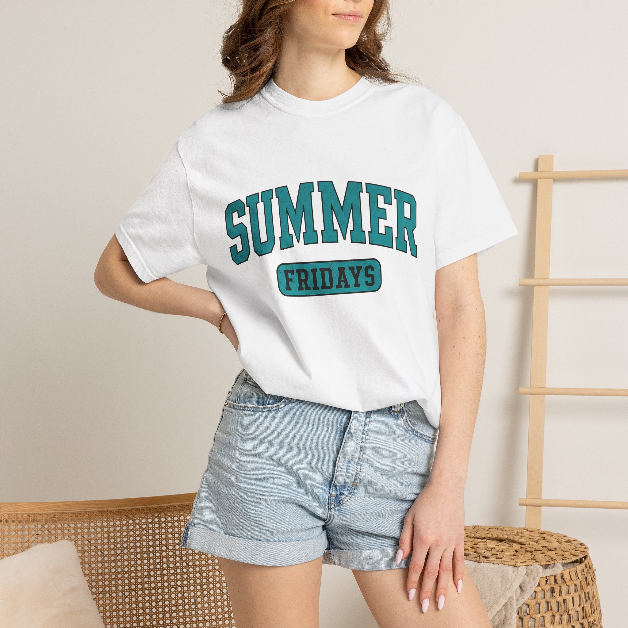 Varsity Font Shirt Summer Travel Gift Women Sportswear Tee Lettering T-Shirt Vacation Fan Retro Tshirt Adventure Graphic Classic Collegiate