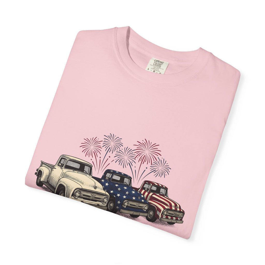Old Trucks Shirt 4th Of July Event Gift Women Flag Tee Lorries T-Shirt Independence Day Fan Patriotic Tshirt Party Graphic Retro