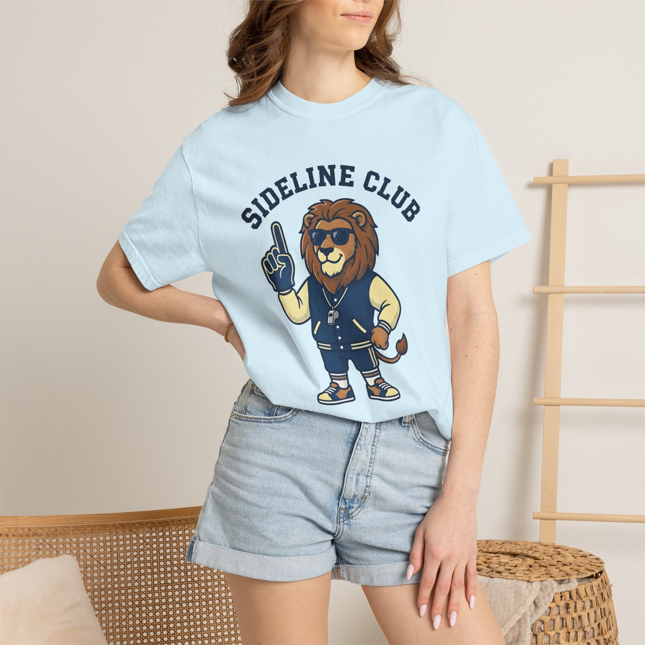 Lion Figure Shirt Moms Workout Gift Women Animated Tee Lion T-Shirt Mother Enthusiast Cartoon Tshirt Fitness Graphic Classic Sun Glasses