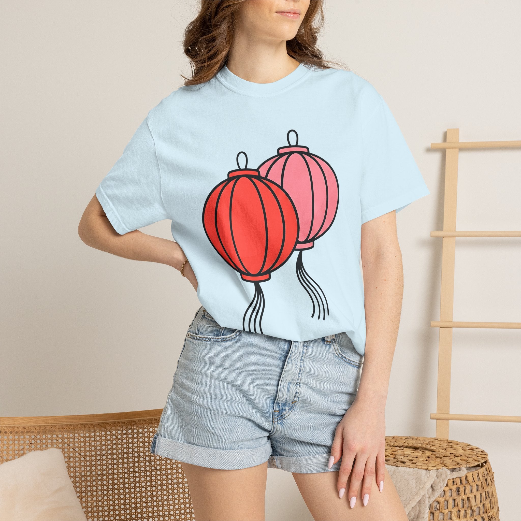 Lantern Pair Shirt Chinese New Year Festival Gift Women Minimalist Tee Lamp T-Shirt Lunar New Year Fan Simple Tshirt Celebration Graphic