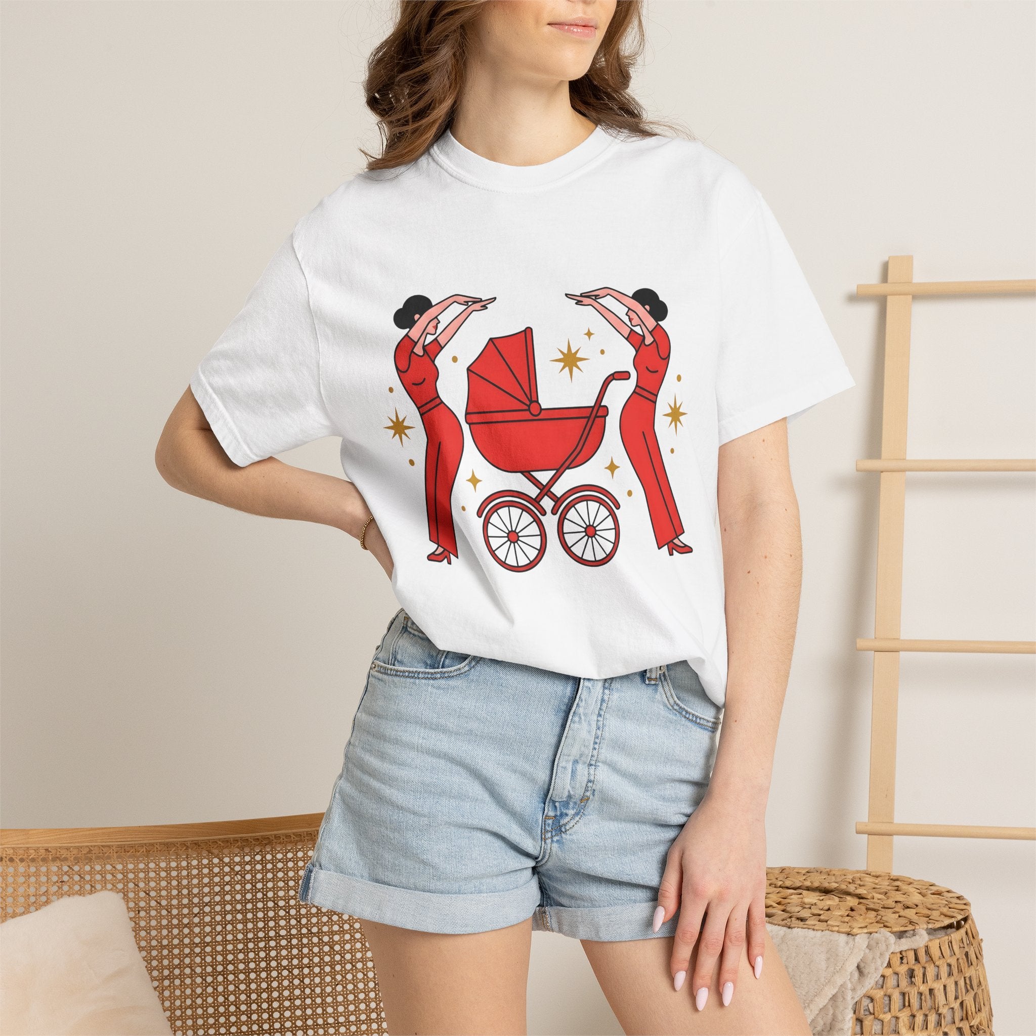 Woman Baby Carriage Shirt Moms Household Gift Women Simple Tee Stroller T-Shirt Mother Enthusiast Minimalist Tshirt Domestic Graphic Vintage
