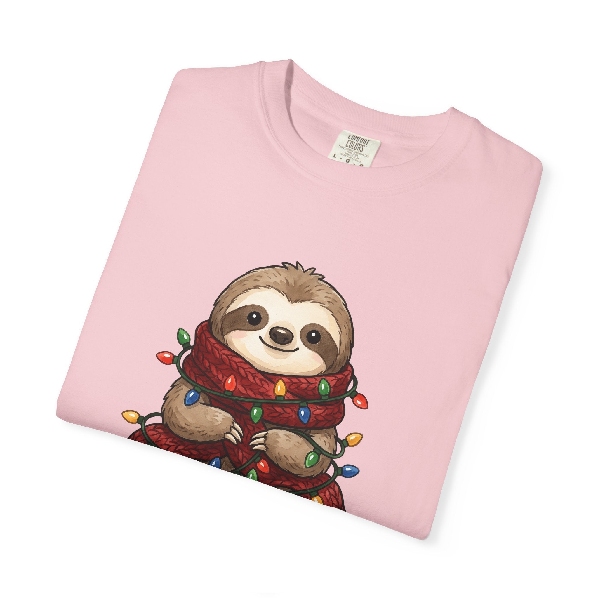 Sloth Shirt Christmas Wildlife Gift Women Adorable Tee Sloths T-Shirt Xmas Fan Cute Tshirt Animal Graphic Sketch Fairy Lights Tshirt