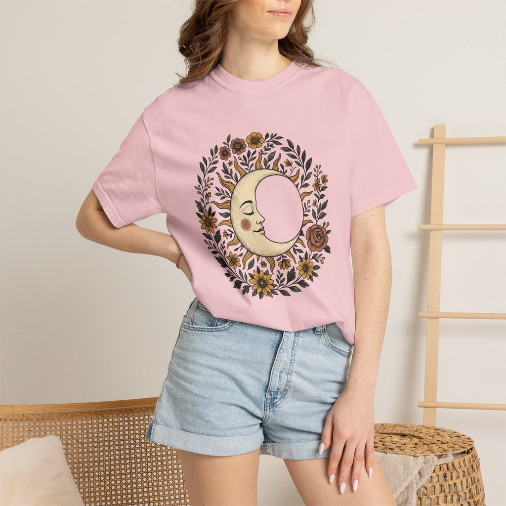 Sun Moon Face Shirt Boho Chic Celestial Gift Women Boho Tee Moon T-Shirt Bohemian Fan Hippie Tshirt Galaxy Graphic Hand Drawn Floral Wreath